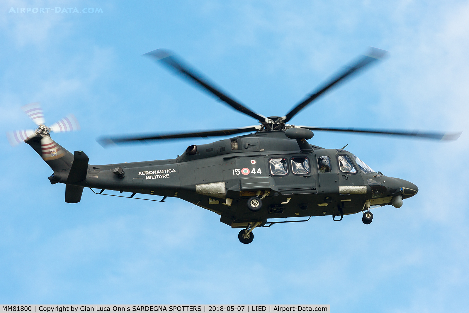 MM81800, 2014 AgustaWestland HH-139A C/N 31434, LANDING 17L