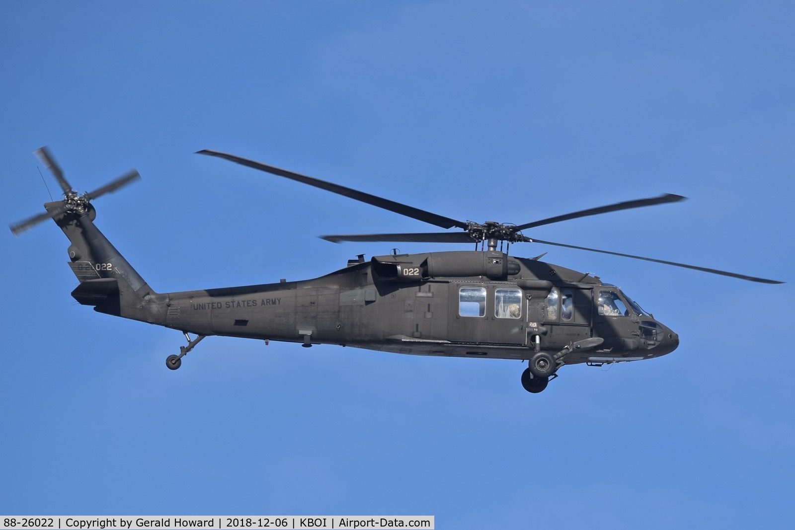 88-26022, 1988 Sikorsky UH-60A Black Hawk C/N 70.1230, Landing BOI.
