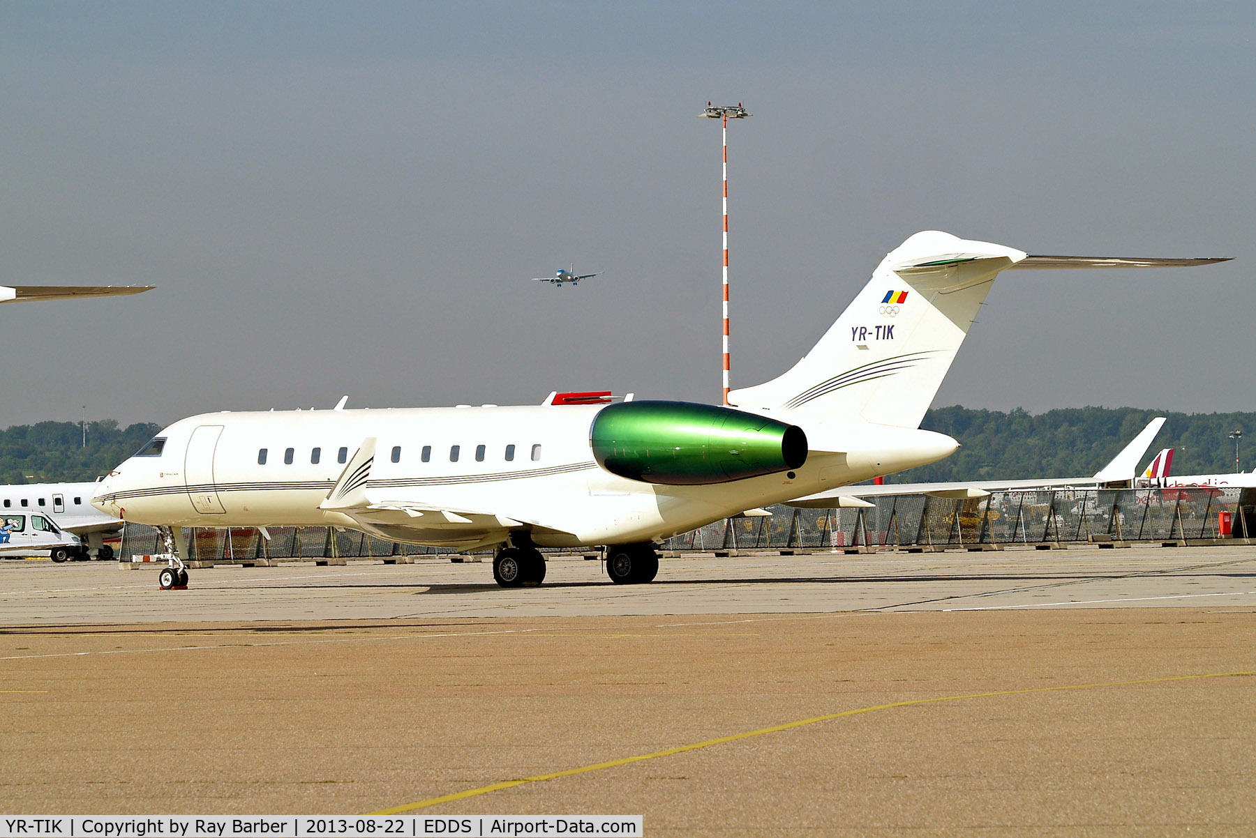 YR-TIK, 2006 Bombardier BD-700-1A10 Global 5000 C/N 9229, YR-TIK   Bombardier BD-700-1A11 Global 5000 [9229] (Tiriac Air) Stuttgart~D 22/08/2013