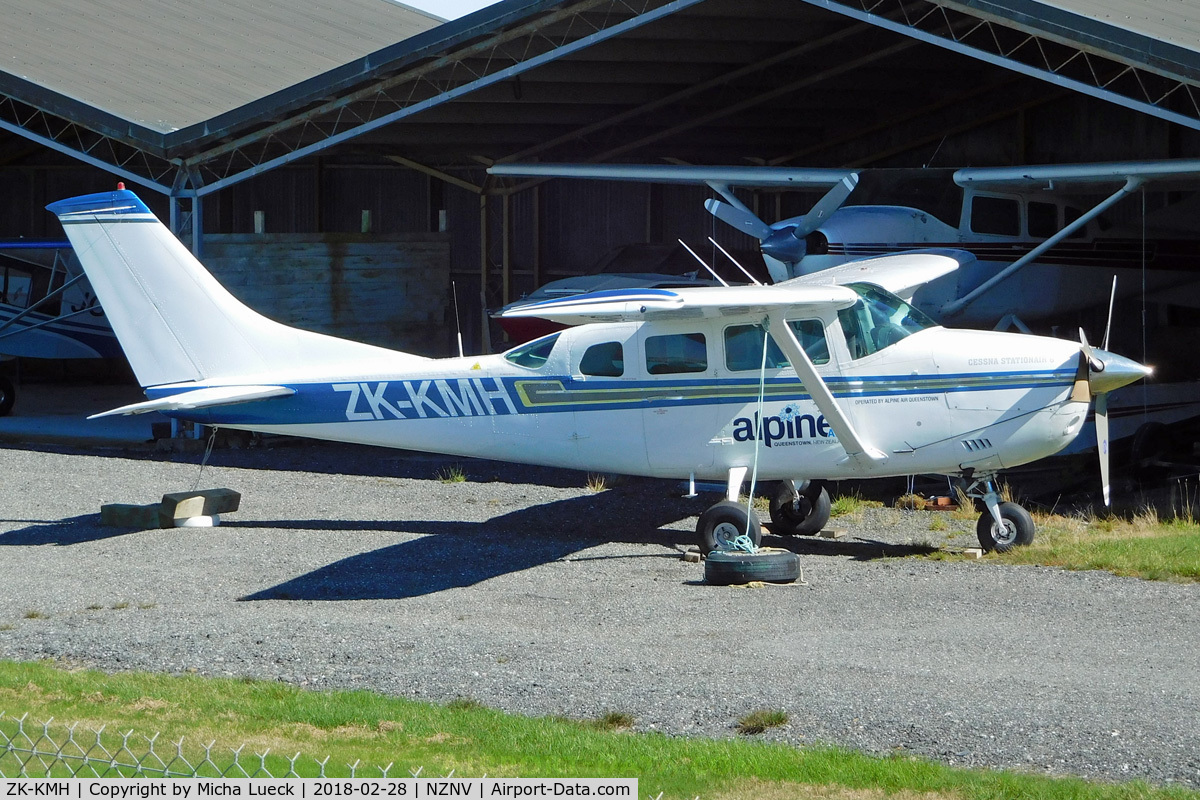 ZK-KMH, Cessna TU206G Turbo Stationair Turbo Stationair C/N U20604075, At Invercargill