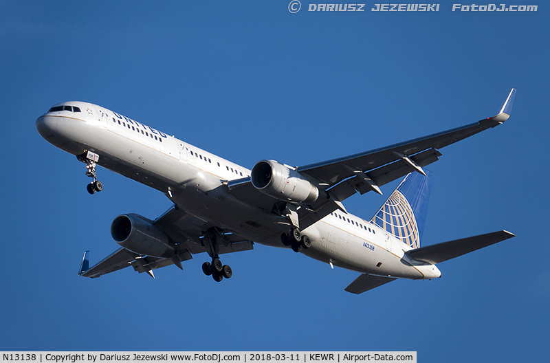 N13138, 1999 Boeing 757-224 C/N 30351, Boeing 757-224 - United Airlines  C/N 30351, N13138