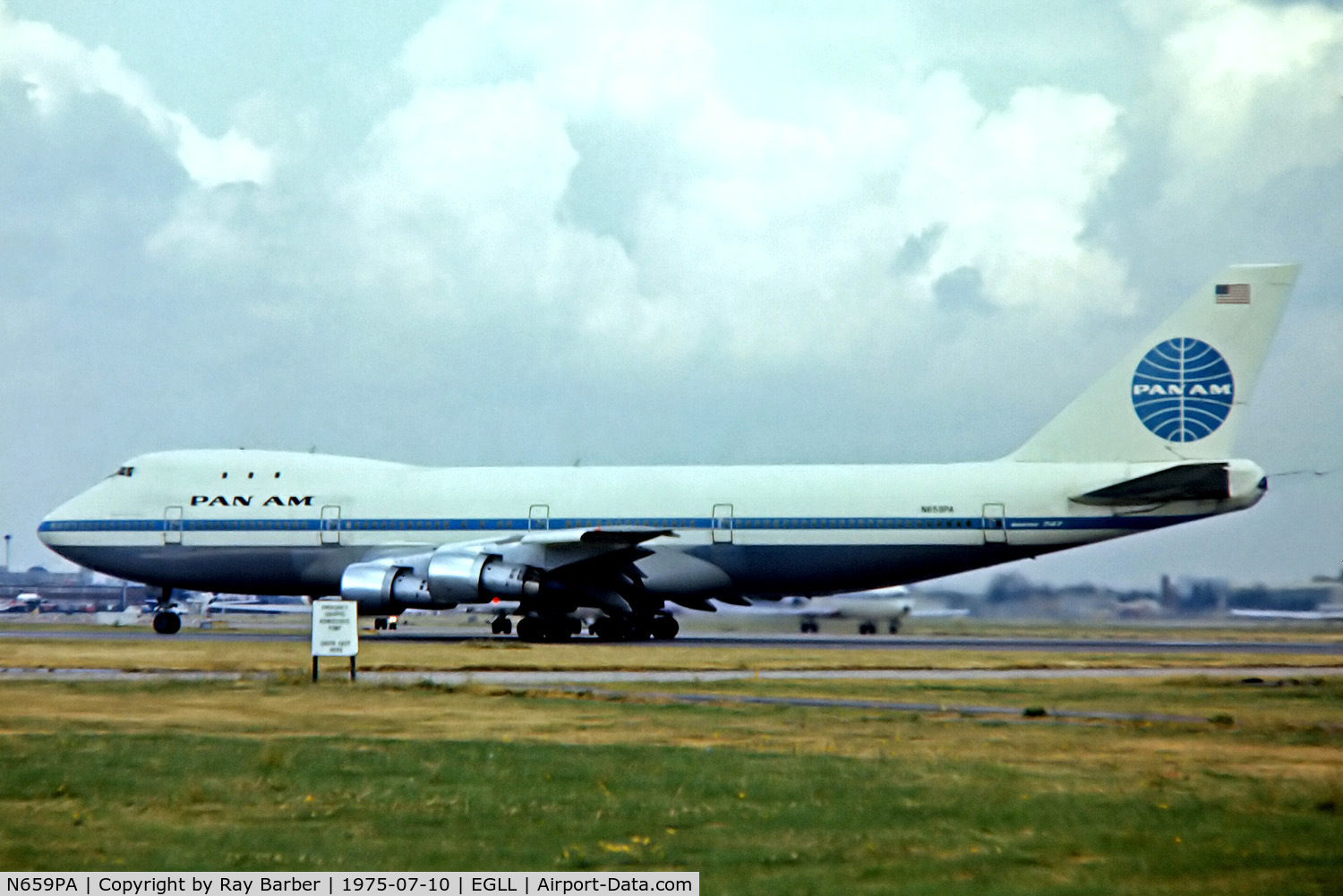 N659PA, 1971 Boeing 747-121 C/N 20354, N659PA   Boeing 747-121 [20354] (Pan American World Airways) Heathrow~G 10/07/1975. From a slide. Departing 28L. Broken up @ 2000