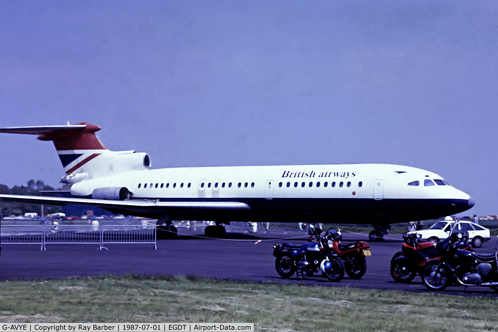 G-AVYE, 1968 Hawker Siddeley HS.121 Trident 1E-140 C/N 2139, G-AVYE  Hawker-Siddeley Trident 1E [2139] (Ex British Airways / Science Museum) Wroughton~G @ 1987