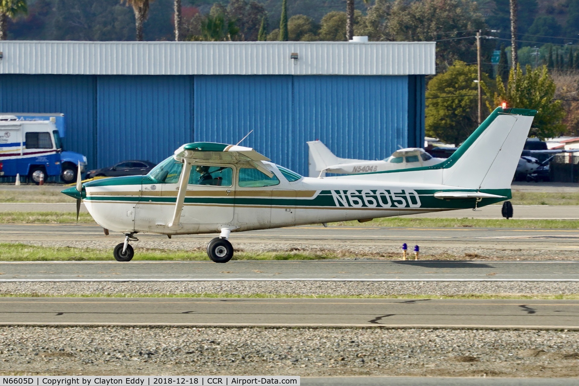 N6605D, 1979 Cessna 172N C/N 17272892, Buchanan Field Concord California 2018.