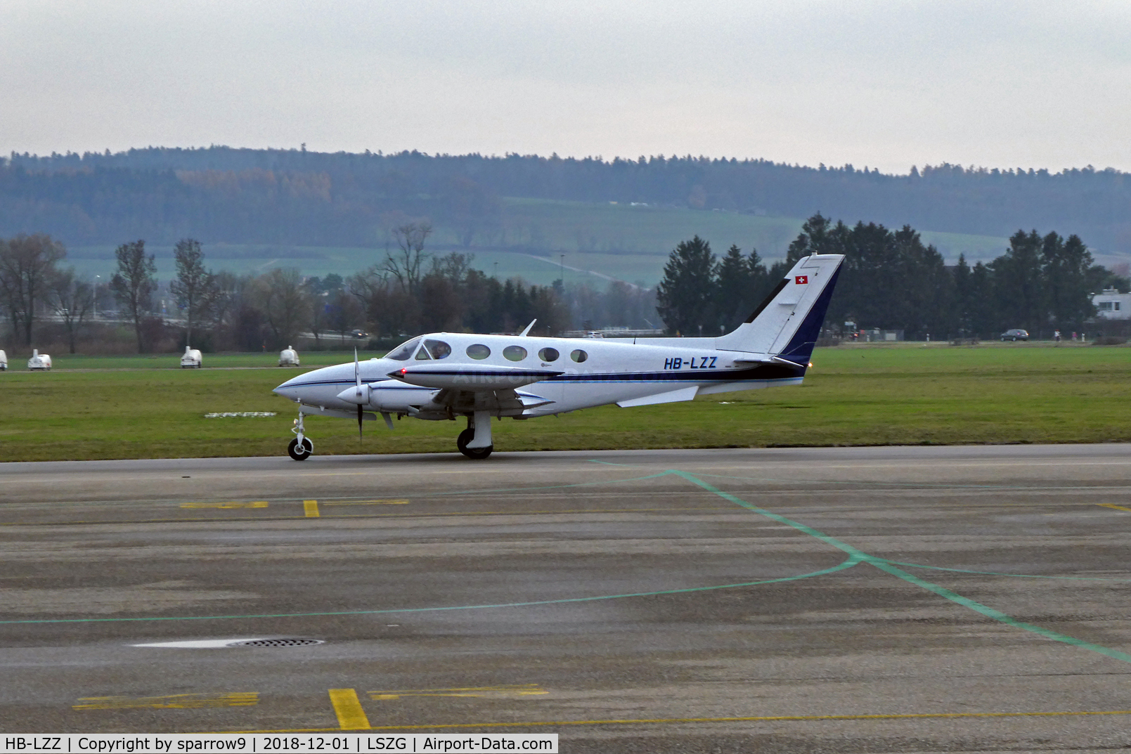 HB-LZZ, 1979 Cessna 340A C/N 340A0731, At Grenchen.