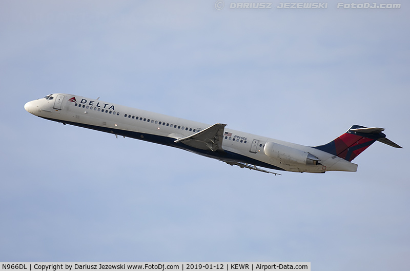 N966DL, 1990 McDonnell Douglas MD-88 C/N 53115, McDonnell Douglas MD-88 - Delta Air Lines  C/N 53115, N966DL