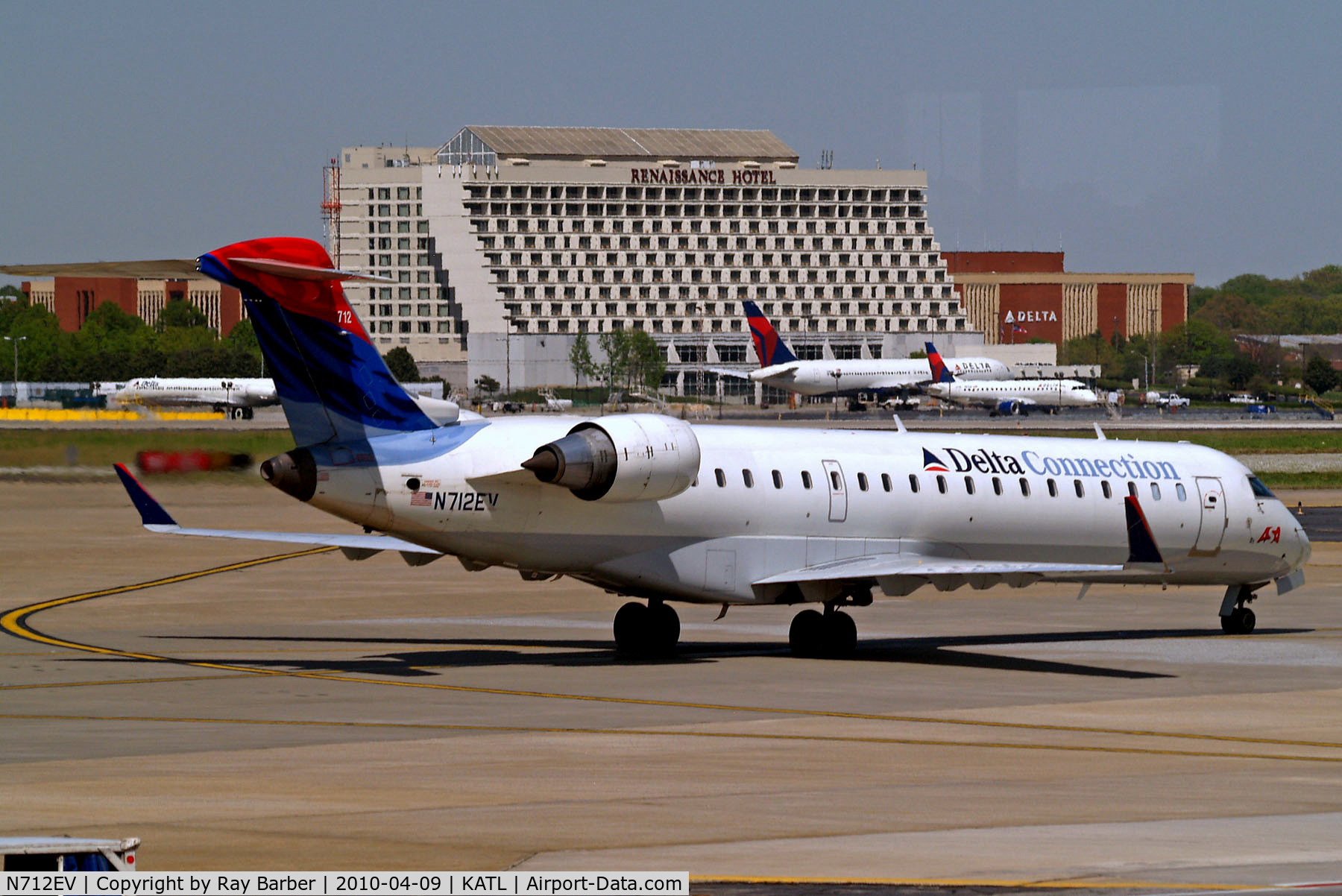 N712EV, 2002 Bombardier CRJ-701ER (CL-600-2C10) Regional Jet C/N 10074, N712EV   Canadair CRJ-700 [10074] (Delta Connection) Atlanta-Hartsfield~N 09/04/2010