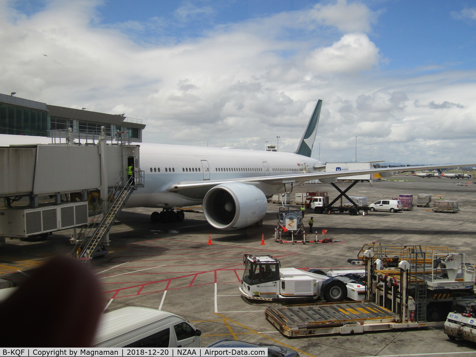 B-KQF, 2013 Boeing 777-367/ER C/N 41428, My flight to HKG