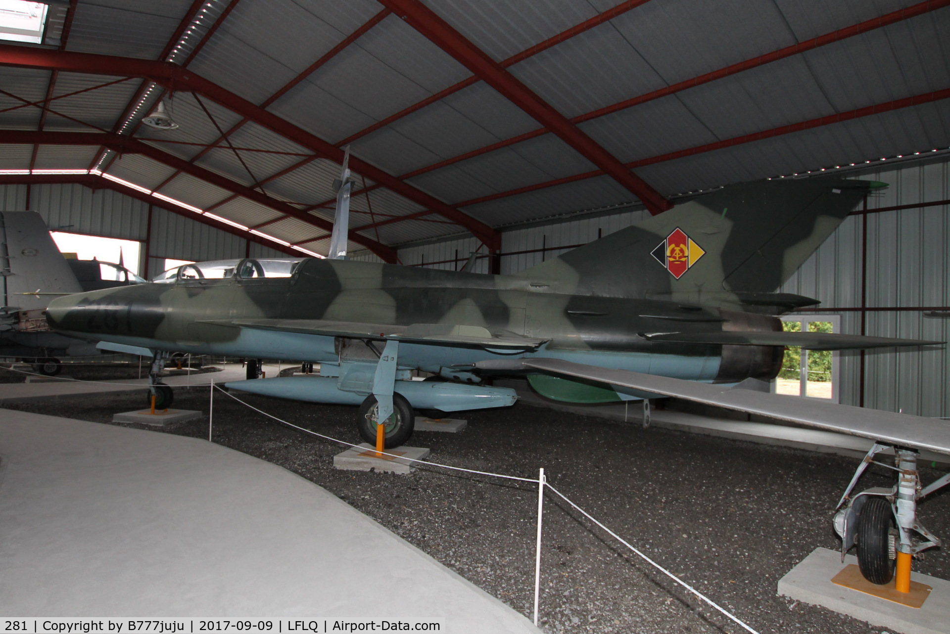 281, Mikoyan-Gurevich MiG-21UT C/N 663820, on display