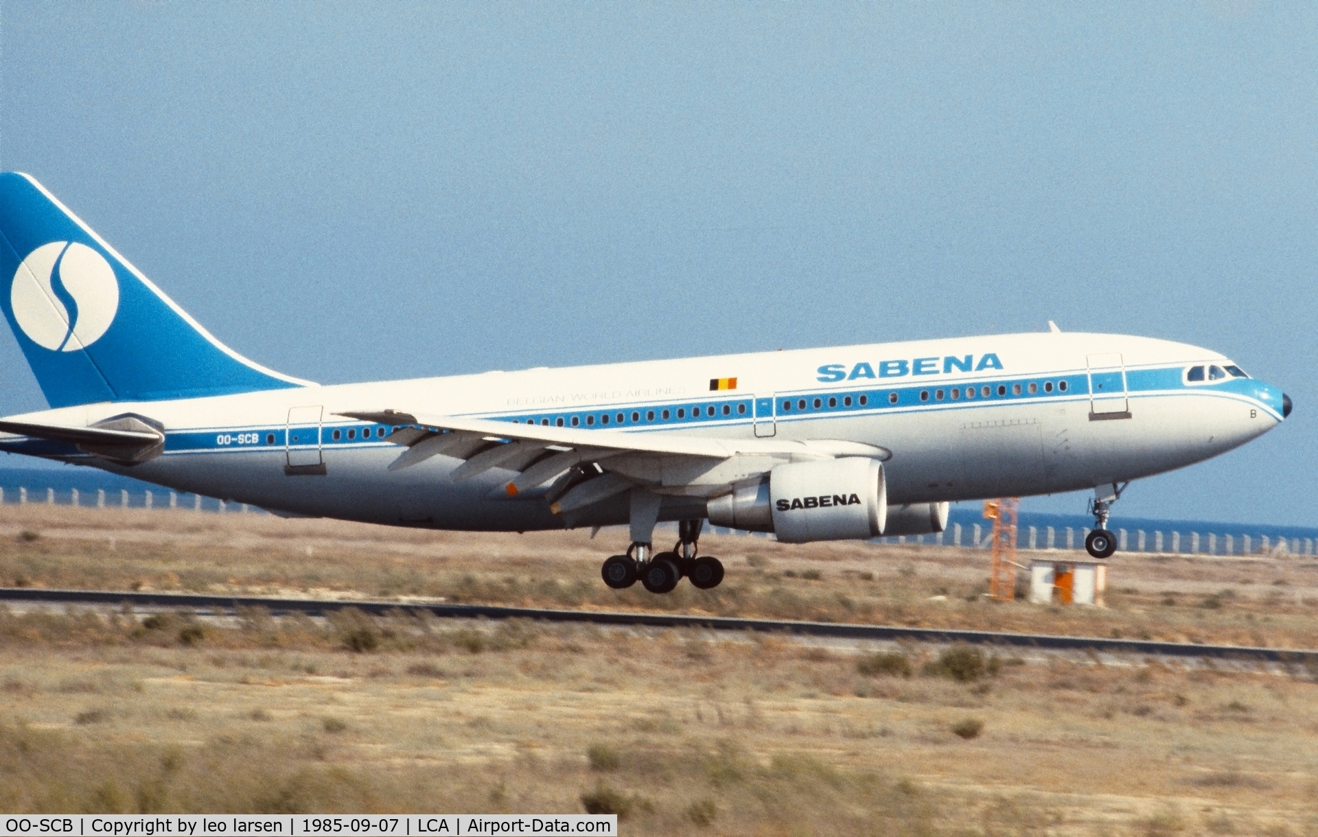 OO-SCB, 1984 Airbus A310-222 C/N 313, Larnaca 7.9.1985 Airbus in landing