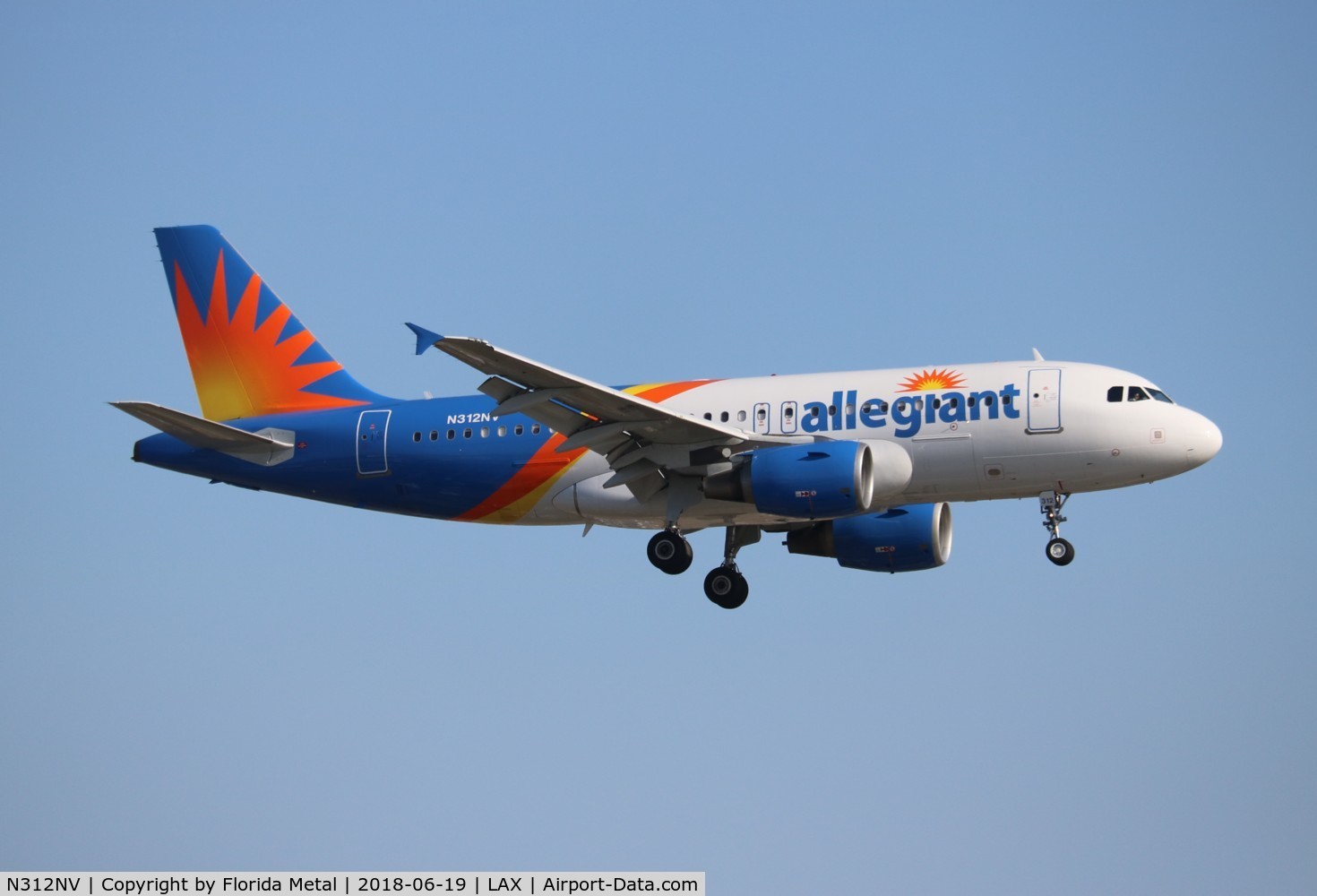 N312NV, 2004 Airbus A319-111 C/N 2289, Allegiant