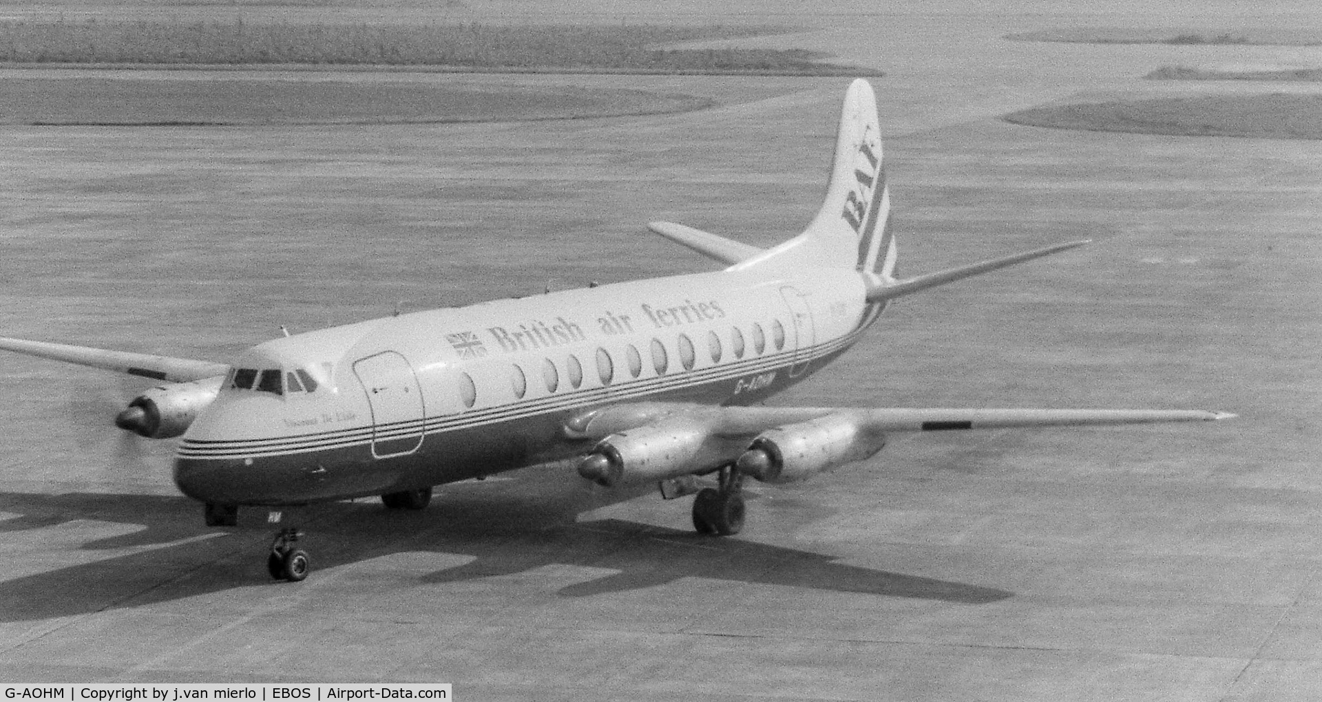 G-AOHM, 1957 Vickers Viscount 802 C/N 162, Arriving Ostend, Belgium