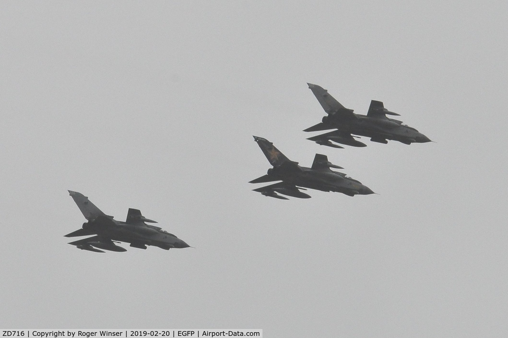 ZD716, 1984 Panavia Tornado GR.4 C/N 341/BS117/3157, ZD716/DH leading ZD744/092 and ZA587/055.