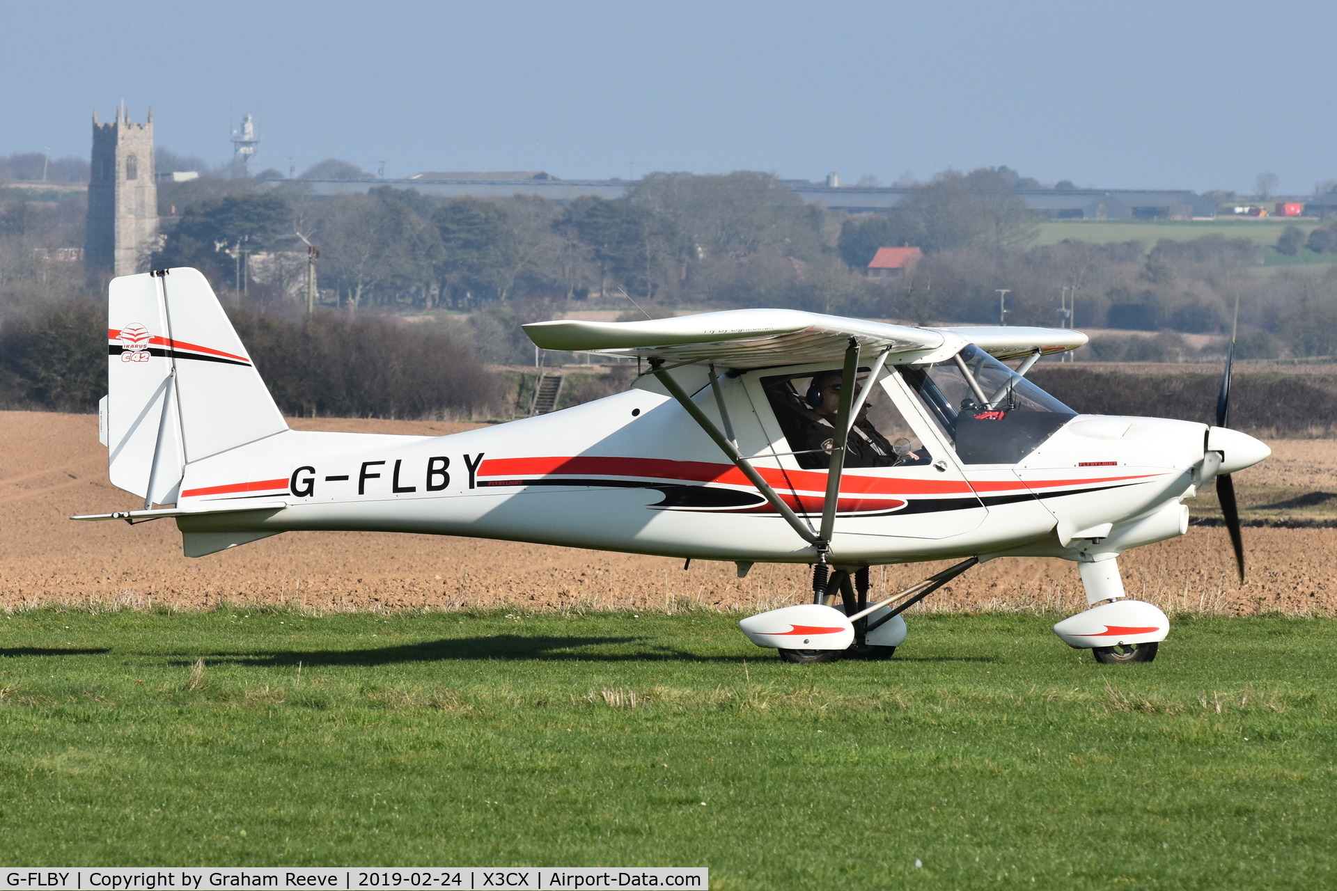 G-FLBY, 2013 Comco Ikarus C42 FB100 Bravo C/N 1302-7239, On the ground at Northrepps.