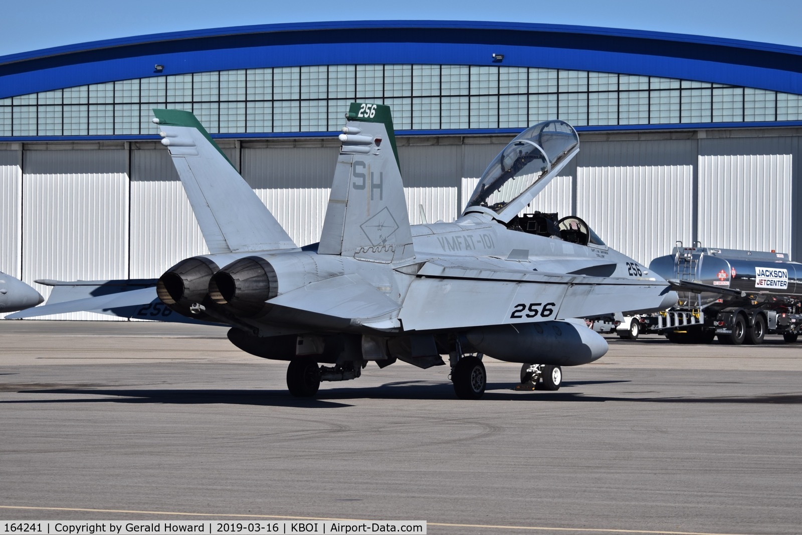 164241, 1991 McDonnell Douglas F/A-18D Hornet C/N 1004/D073, Parked on the north GA ramp. VMFAT-101 