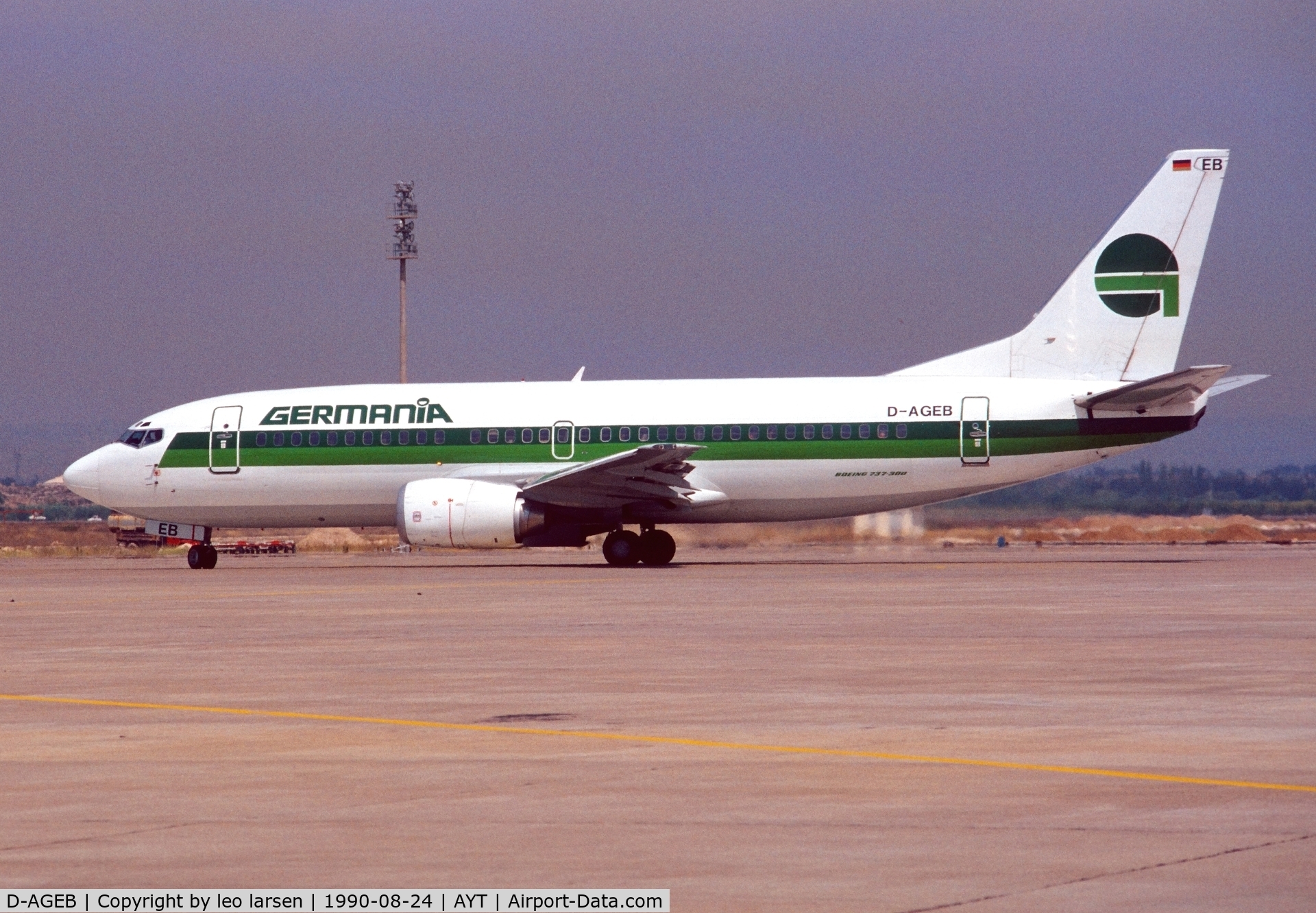 D-AGEB, 1989 Boeing 737-35B C/N 23971, Antalya 24.8.1990