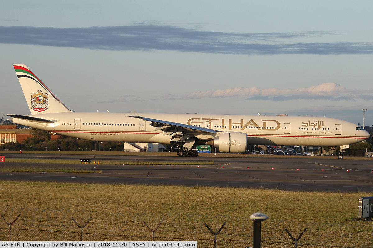 A6-ETN, 2013 Boeing 777-3FX/ER C/N 39689, taxi from 34L