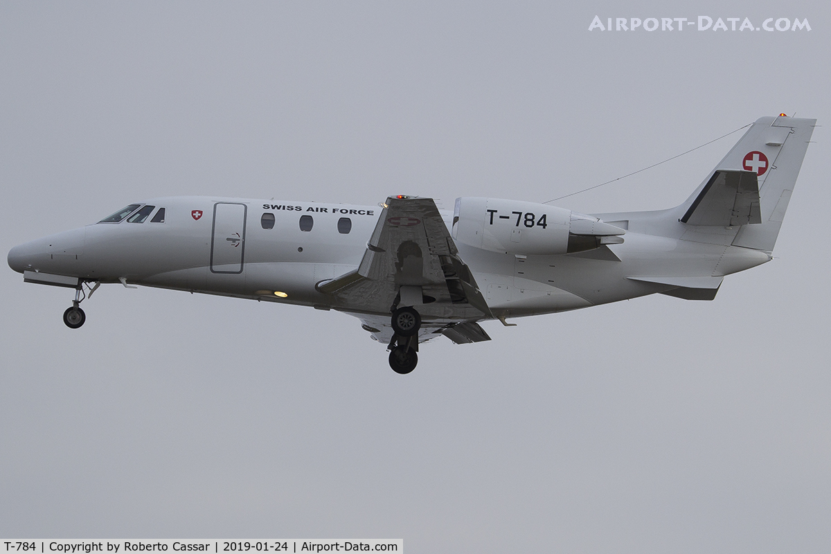 T-784, 2002 Cessna 560 Citation Excel C/N 560-5269, Payerne Air Force Base