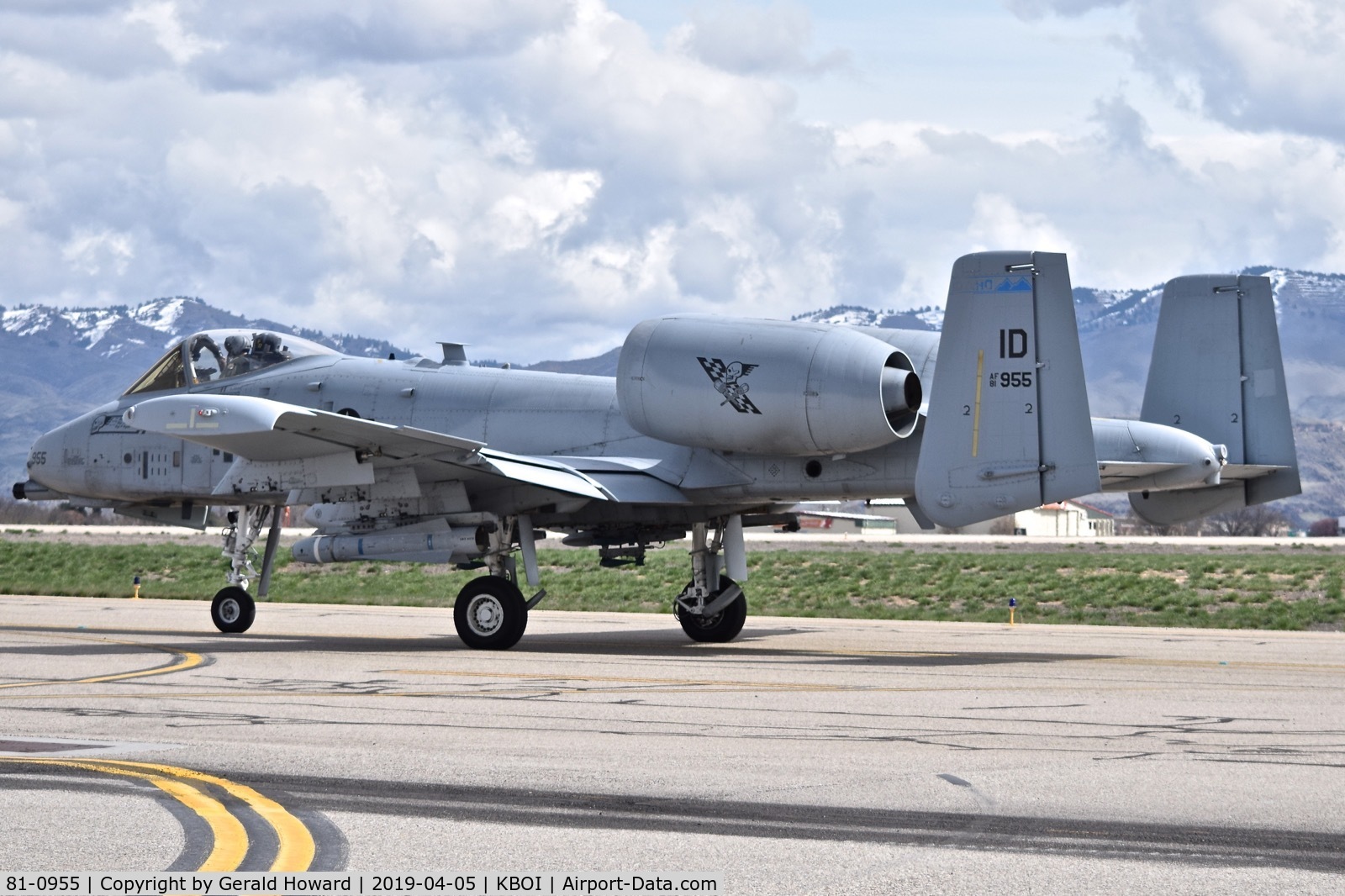 81-0955, 1981 Fairchild Republic A-10C Thunderbolt II C/N A10-0650, Taxiing to RWY 10R. 190th Fighter Sq., 124th Fighter Wing, Idaho ANG.