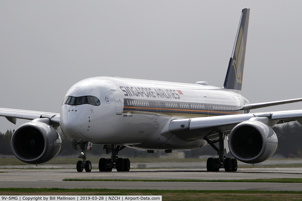 9V-SMG, 2016 Airbus A350-941 C/N 062, taxiing as SQ298