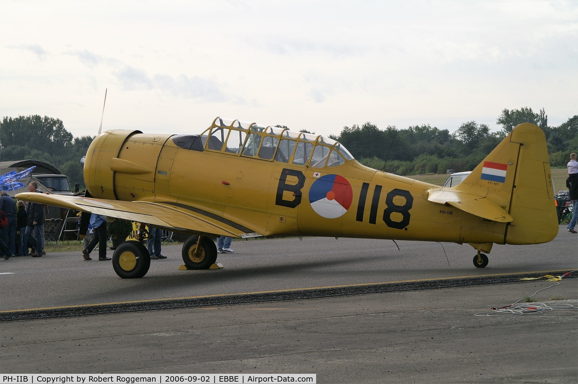 PH-IIB, 1943 Noorduyn AT-16 Harvard IIB C/N 14A-1467, DEFENCE DAY.Ex B-118.