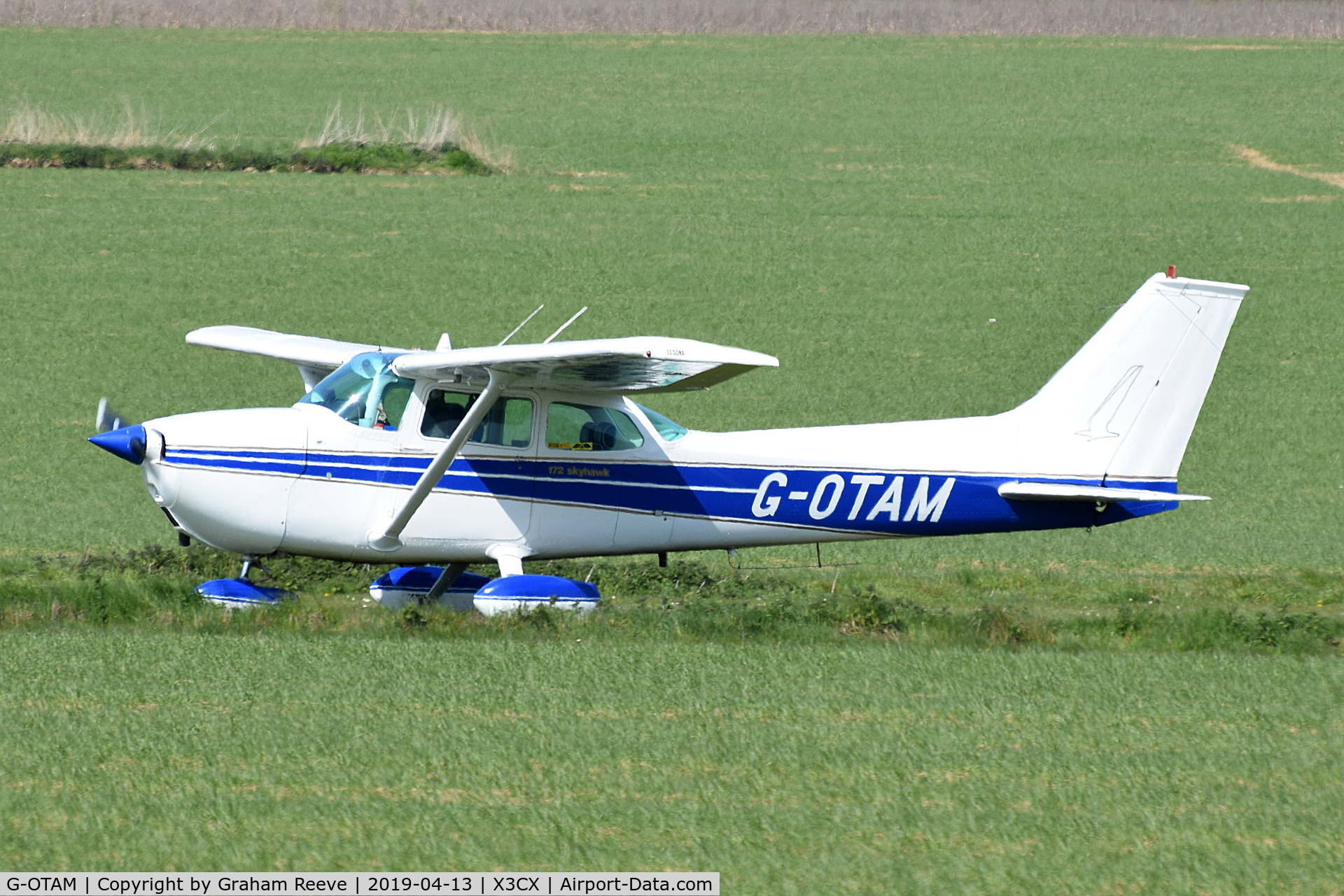 G-OTAM, 1974 Cessna 172M Skyhawk C/N 172-64098, Just landed at Northrepps.