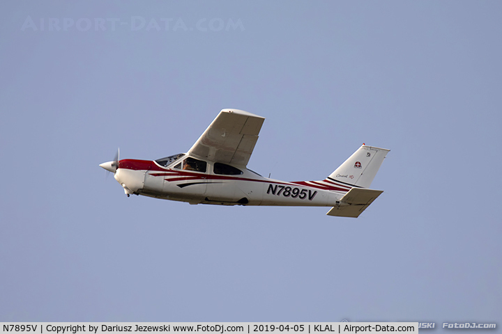 N7895V, 1976 Cessna 177RG Cardinal C/N 177RG0913, Cessna 177RG Cardinal  C/N 177RG0913 , N7895V