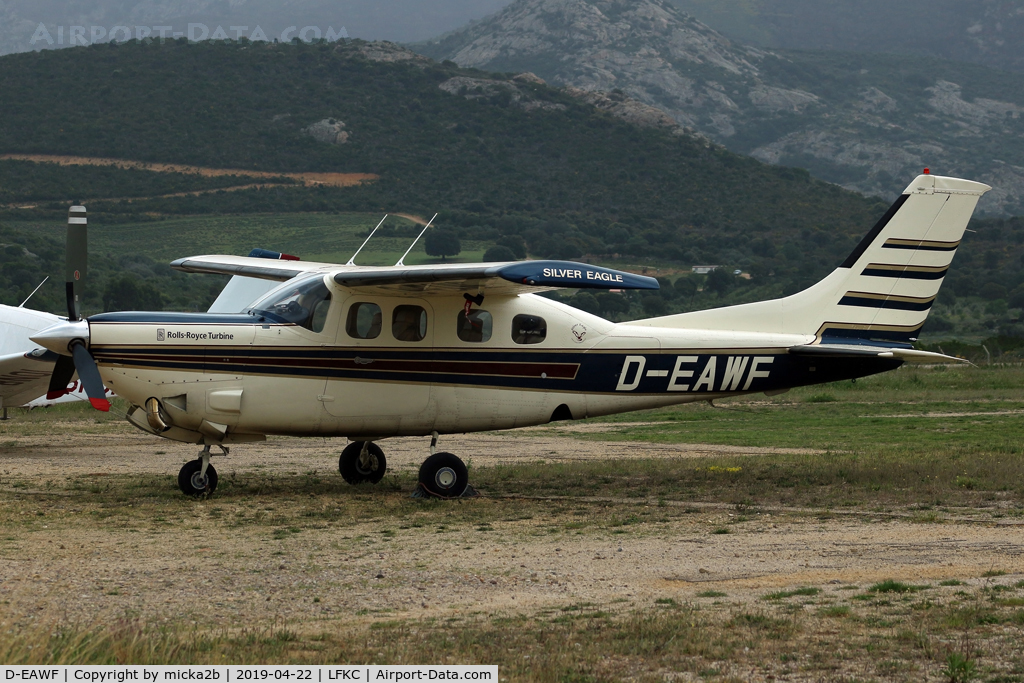 D-EAWF, 1980 Cessna P210N Pressurised Centurion C/N P21000618, Parked