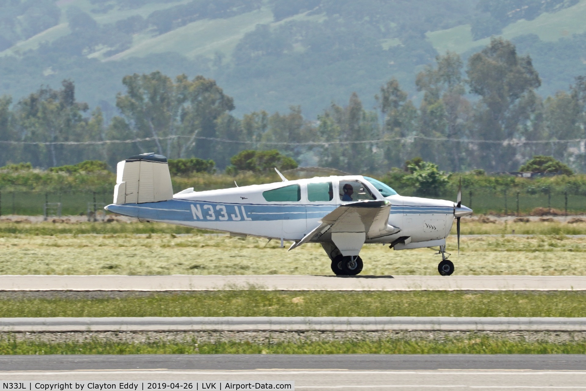 N33JL, 1968 Beech V35A Bonanza C/N D-8764, Livermore Airport California 2019.