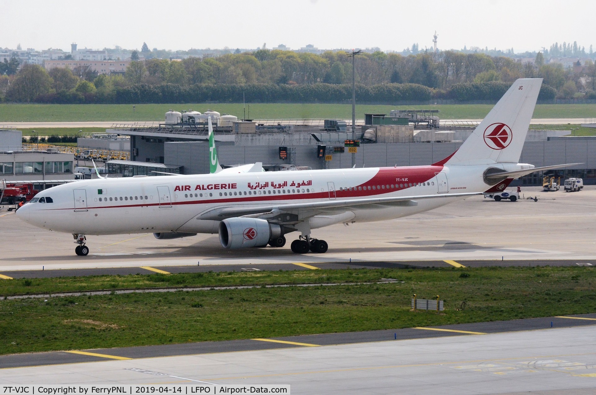 7T-VJC, 2015 Airbus A330-202 C/N 1649, Air Algerie A332 arriving in Orly.