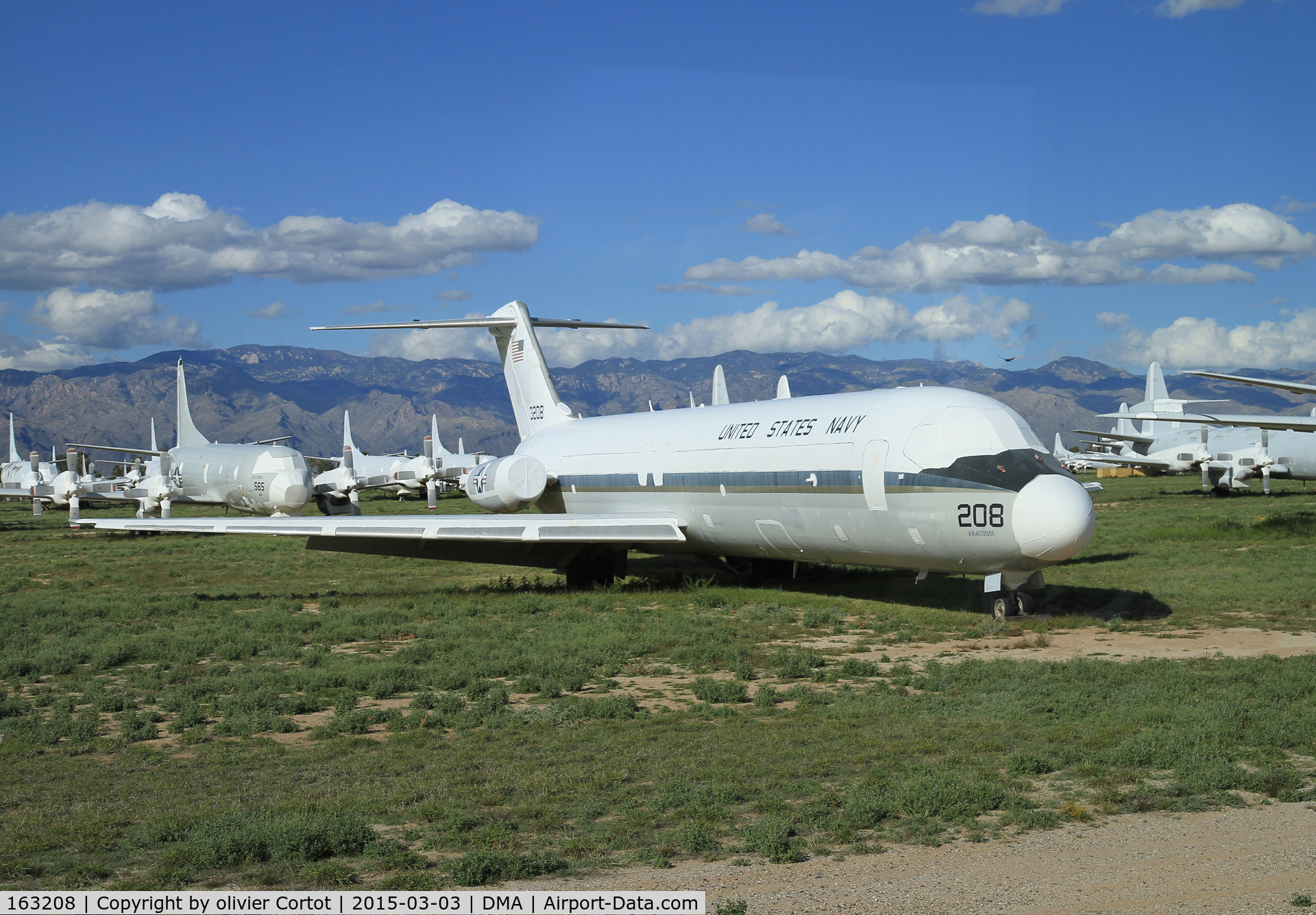 163208, 1974 McDonnell Douglas C-9B Skytrain II C/N 47639, taken from the tour bus