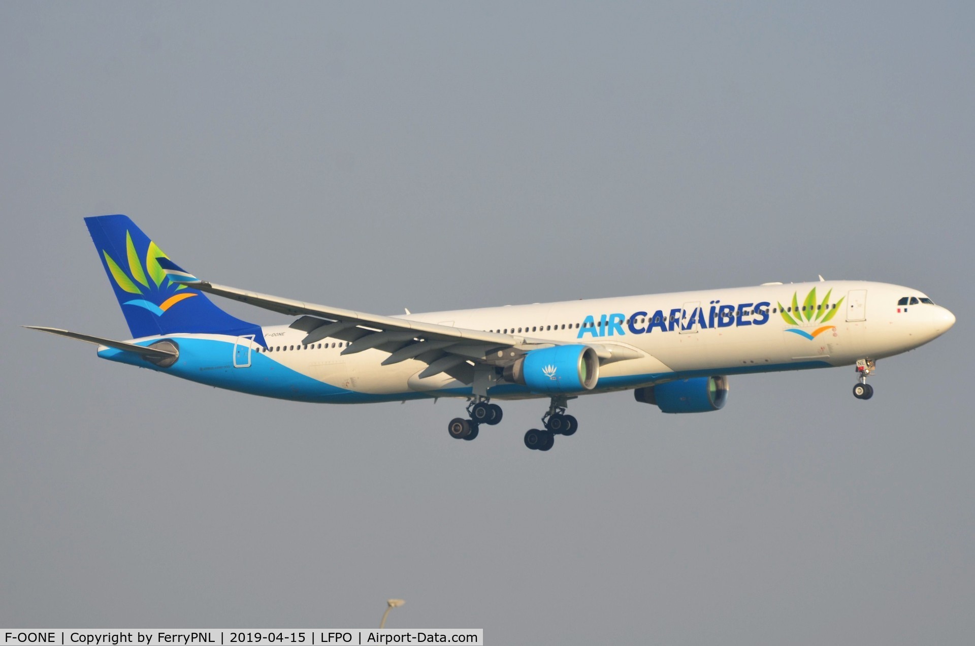 F-OONE, 2008 Airbus A330-323E C/N 965, Landing of Air Caraibes A333
