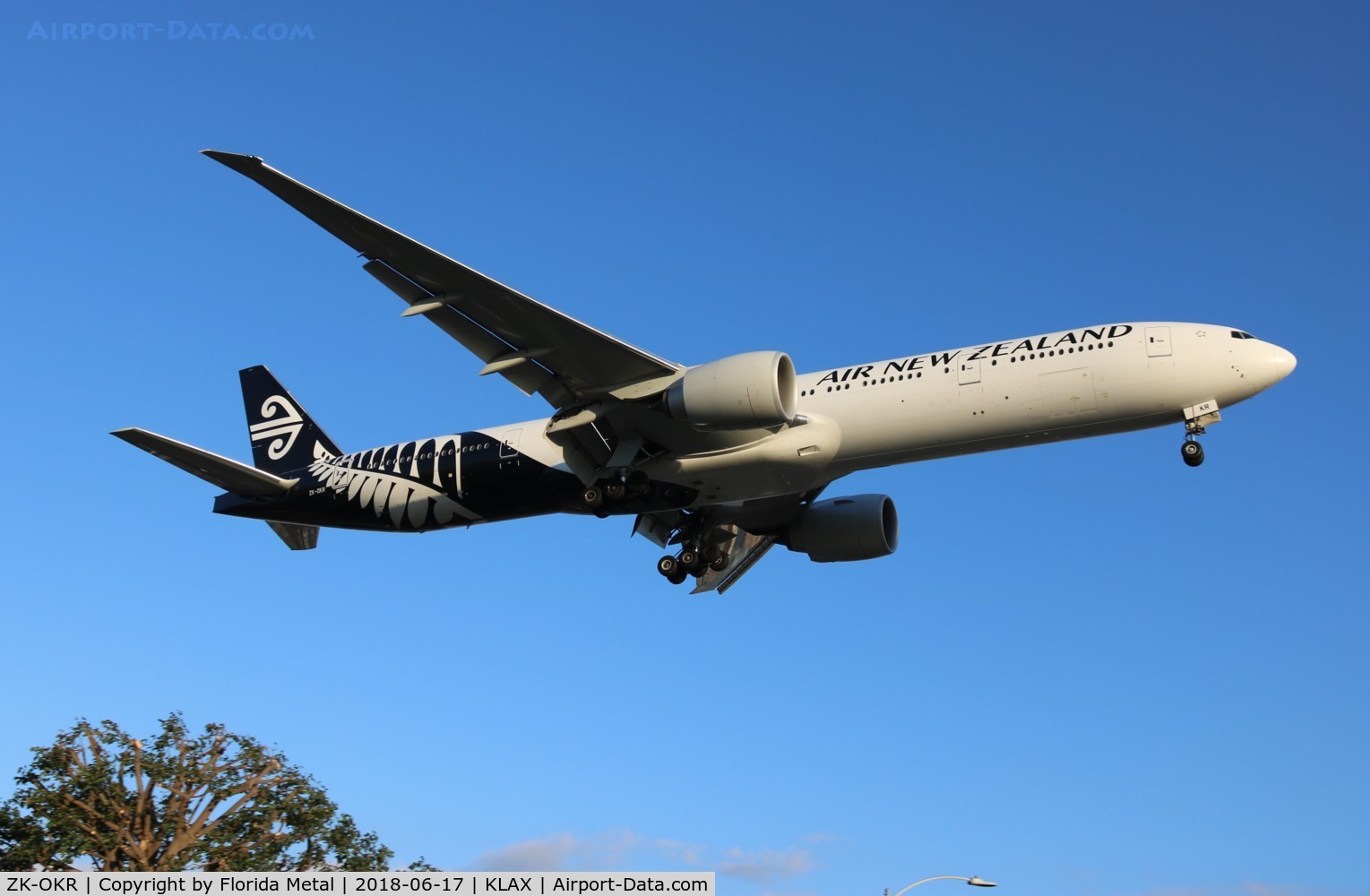 ZK-OKR, 2014 Boeing 777-306/ER C/N 44546, Air New Zealand