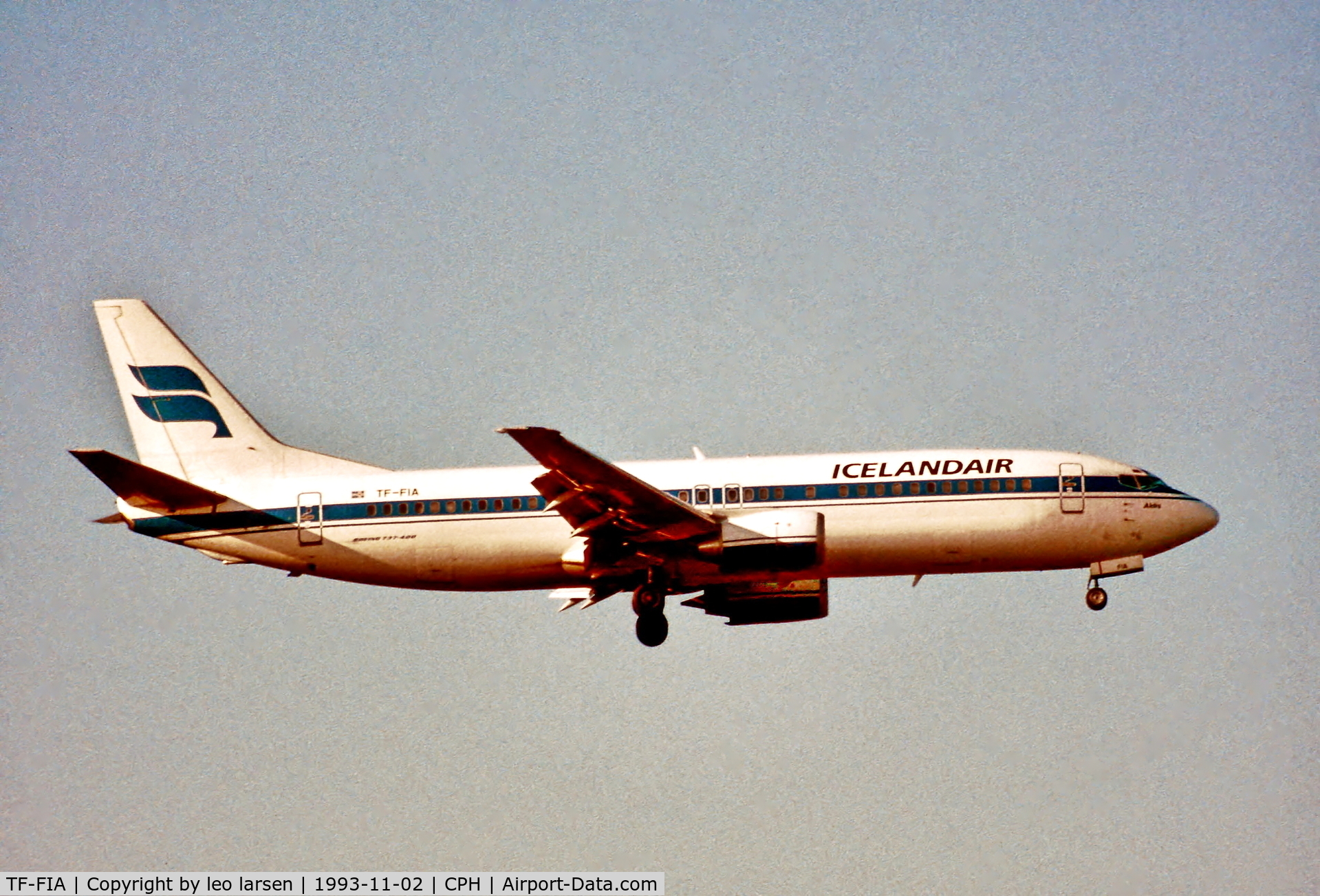 TF-FIA, 1989 Boeing 737-408 C/N 24352, Copenhagen 2.11.1993