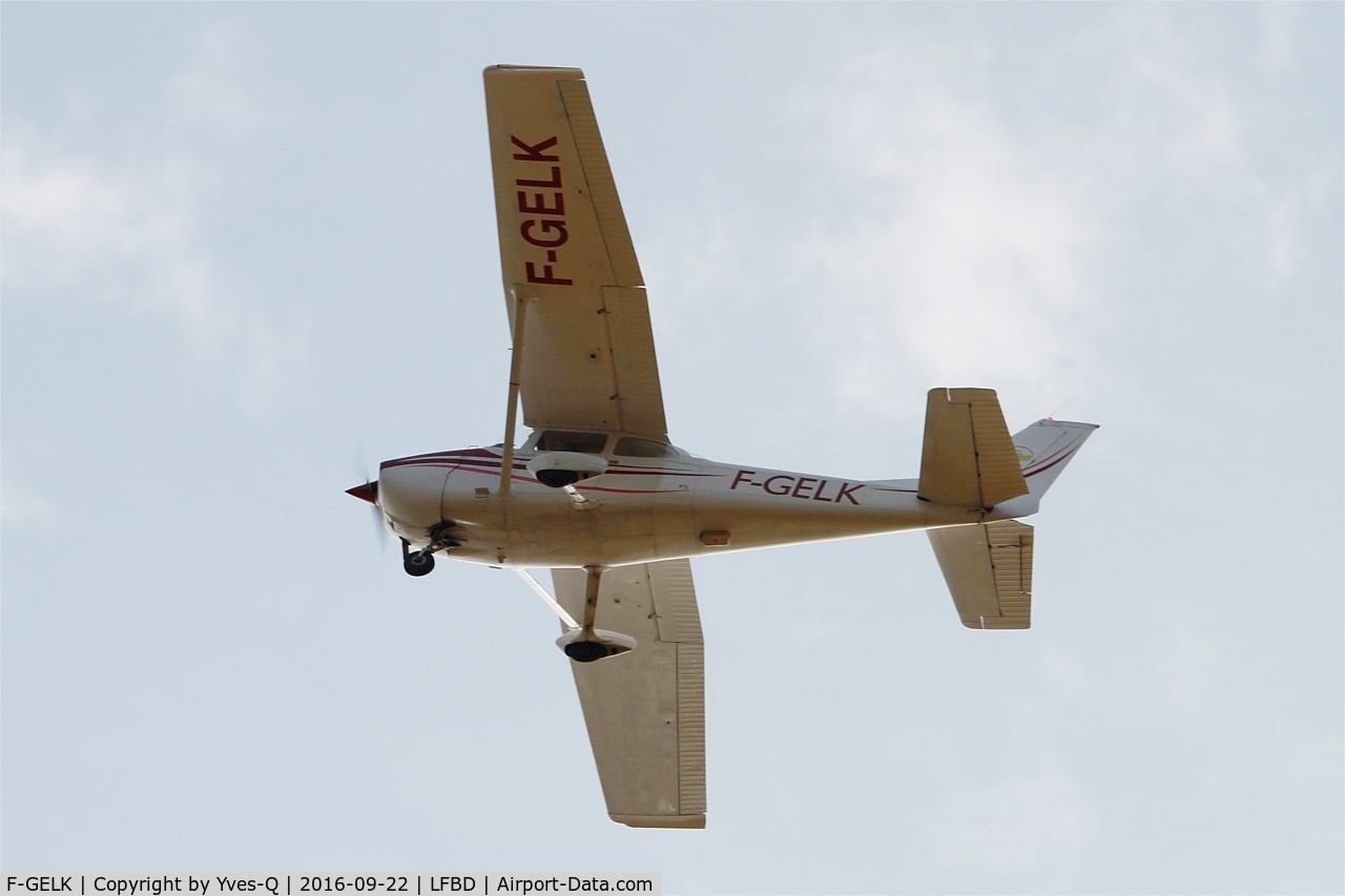 F-GELK, Reims F172N Skyhawk C/N 1811, Reims F172N Skyhawk, Take off rwy 23, Bordeaux Mérignac airport (LFBD-BOD)