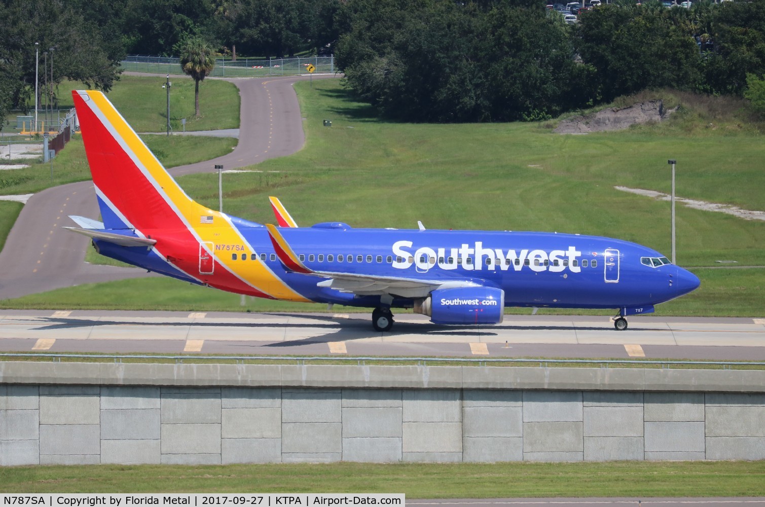 N787SA, 2000 Boeing 737-7H4 C/N 29812, Southwest