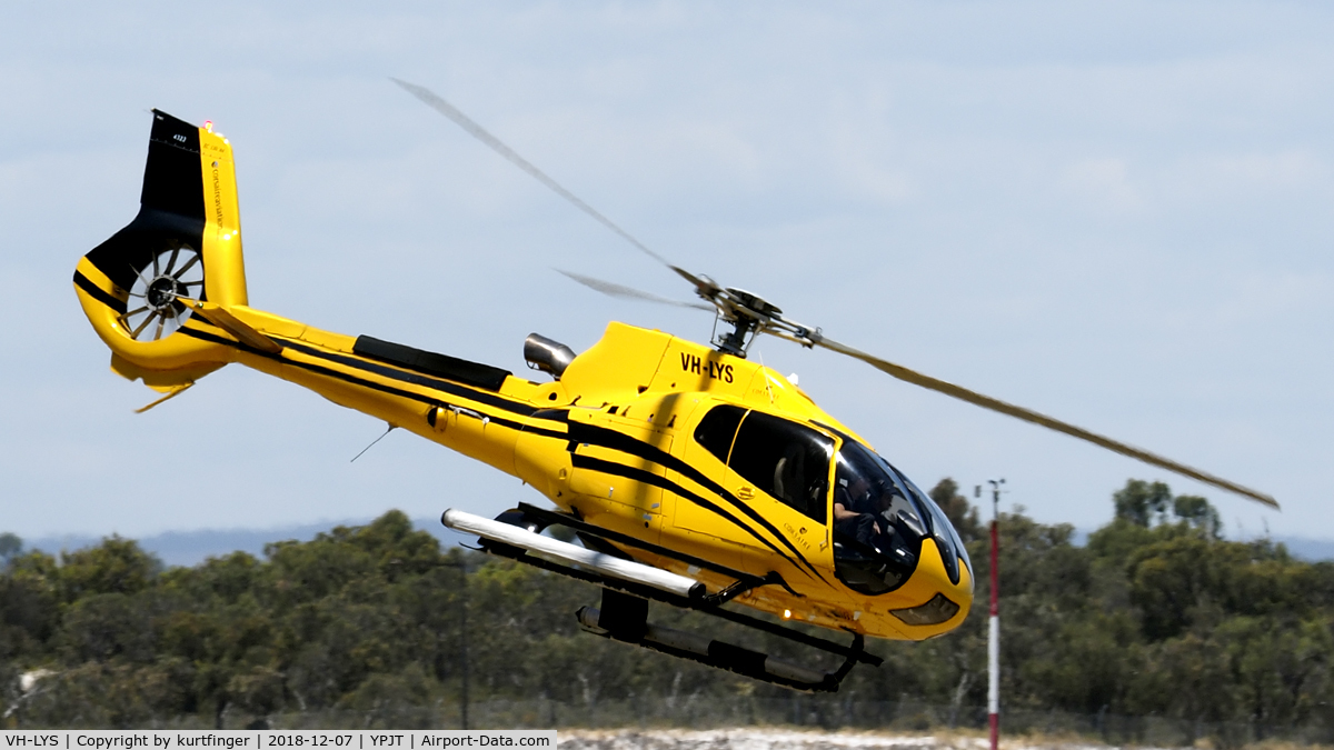 VH-LYS, Eurocopter EC-130B-4 (AS-350B-4) C/N 4322, Eurocopter EC130B4, VH-LYS. Jandakot 07/12/18.