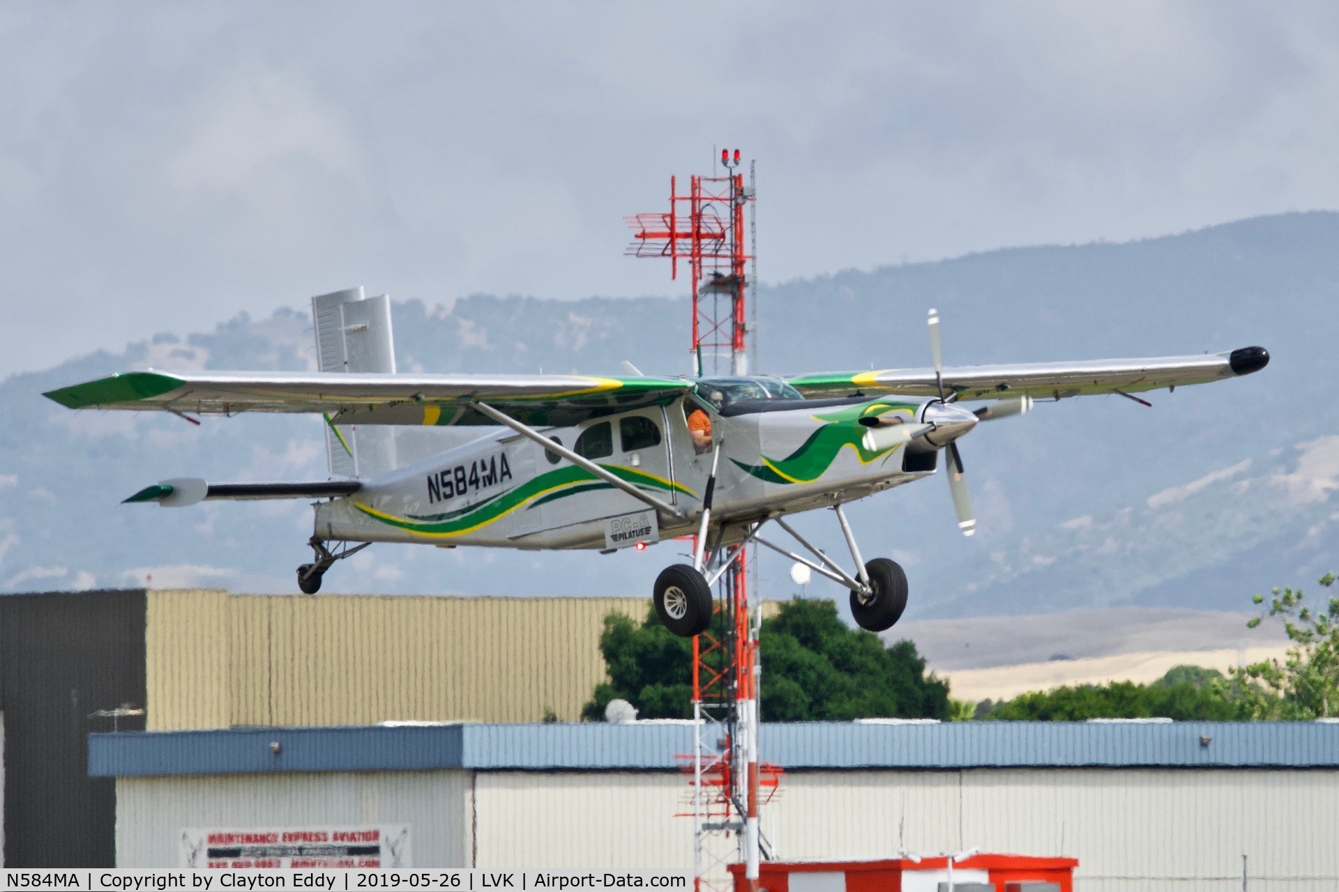 N584MA, 2011 Pilatus PC-6/B2-H4 C/N 978, Livermore Airport California 2019.
