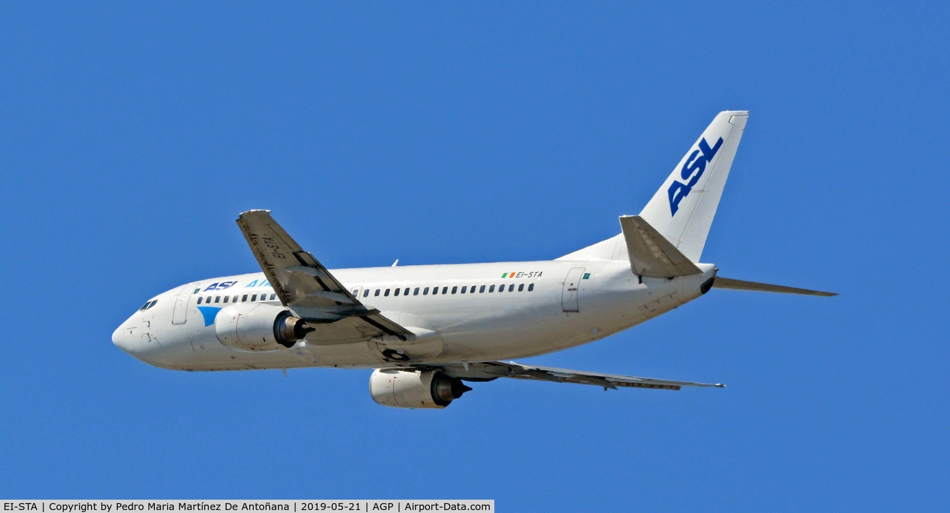EI-STA, 1997 Boeing 737-31S C/N 29057, Aeropuerto de Málaga - Spain