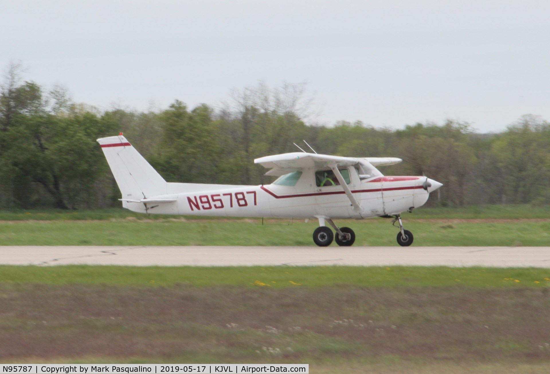 N95787, 1985 Cessna 152 C/N 15285967, Cessna 152