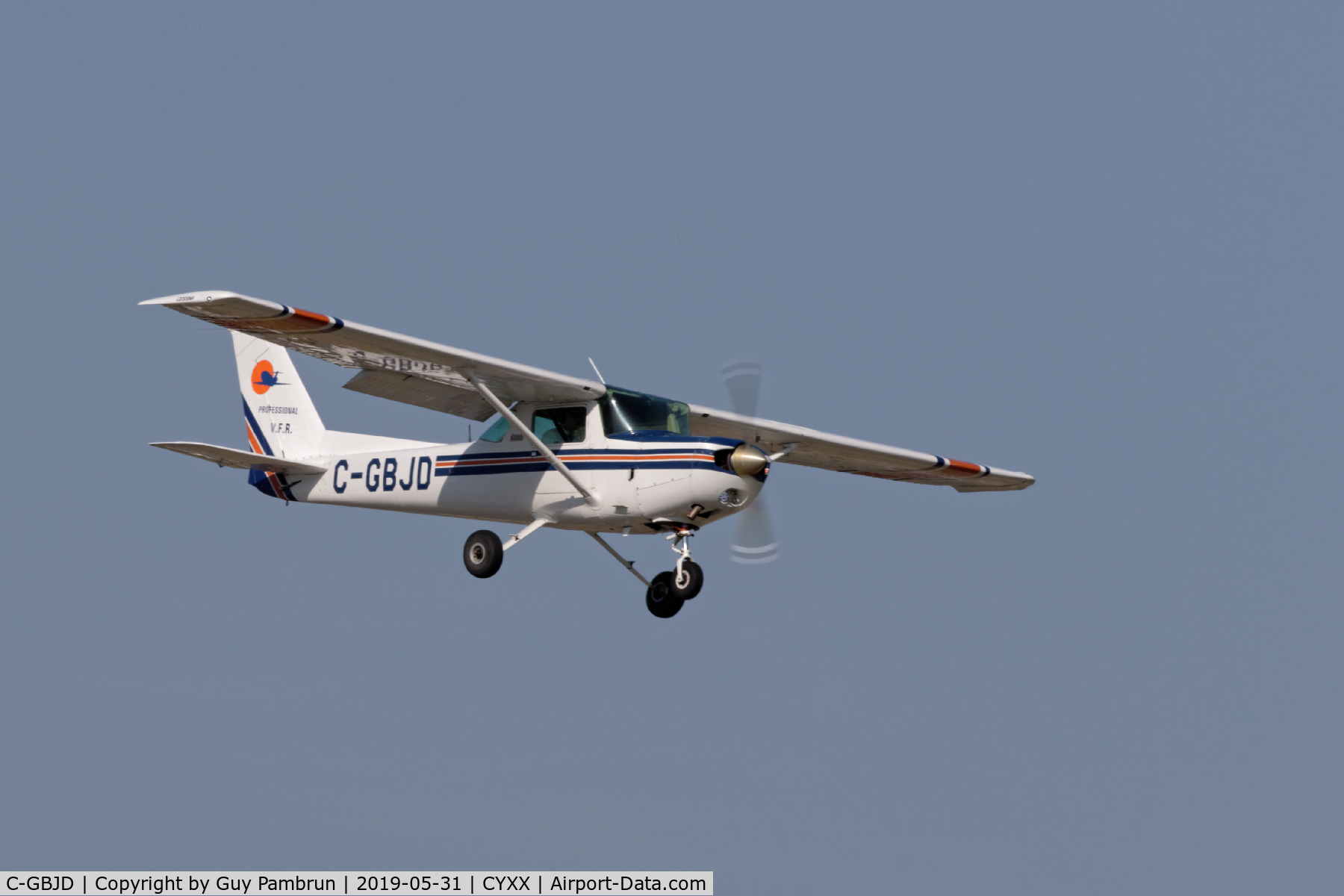 C-GBJD, 1979 Cessna 152 C/N 15283880, Landing
