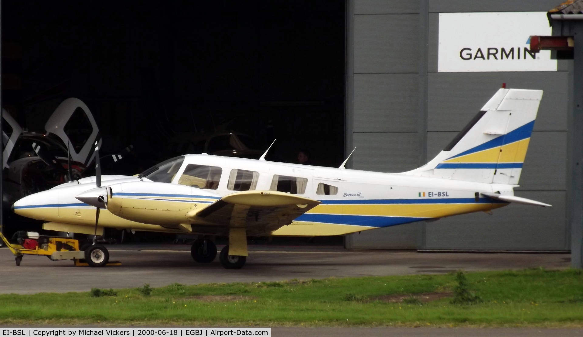 EI-BSL, Piper PA-34-220T Seneca III C/N 34-8233041, Staverton