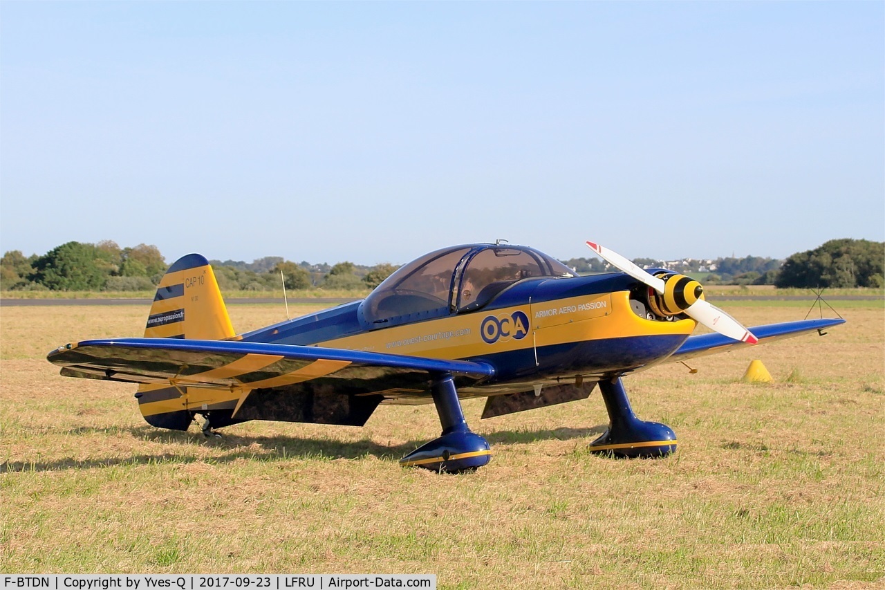 F-BTDN, Mudry CAP-10B C/N 30, Mudry CAP-10B, Static display, Morlaix-Ploujean airport (LFRU-MXN) air show 2017