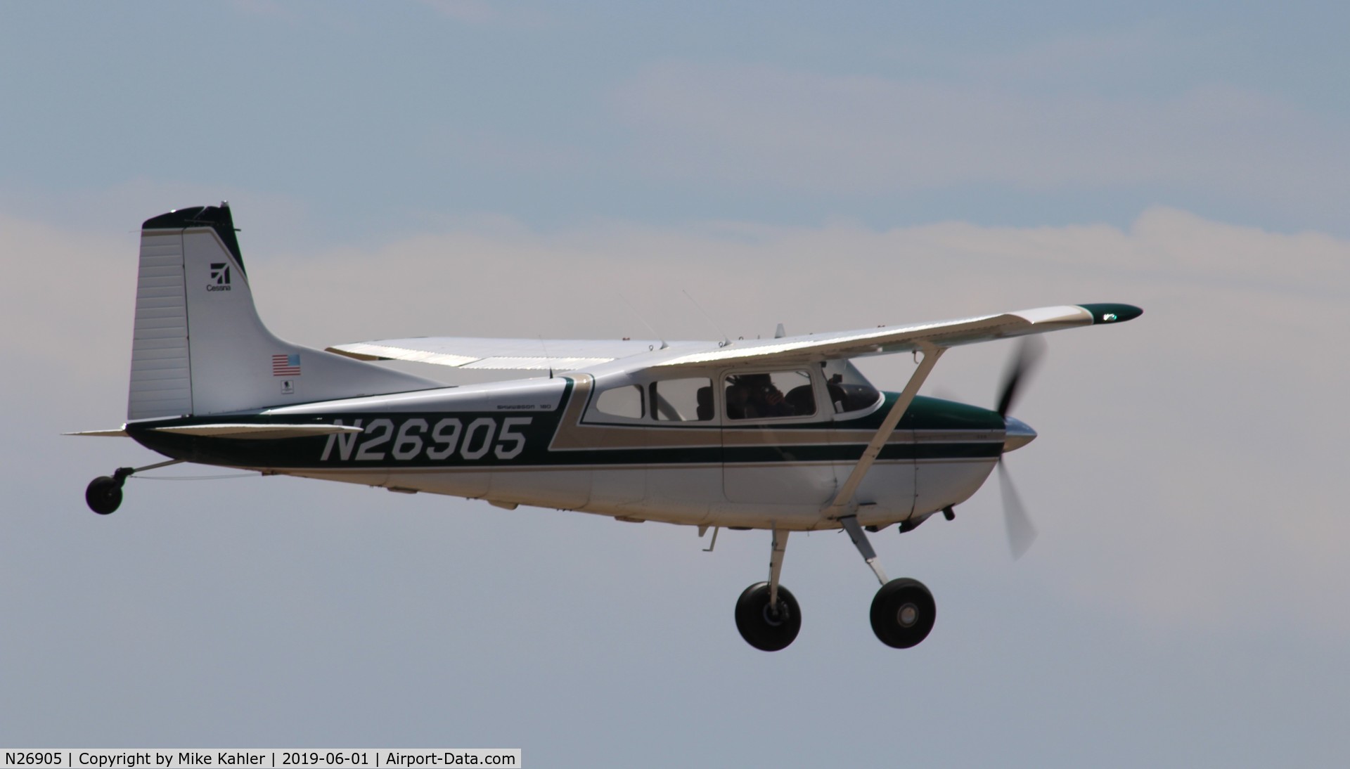 N26905, Cessna 180 C/N 18051354, Enroute to Penny's Airfield
