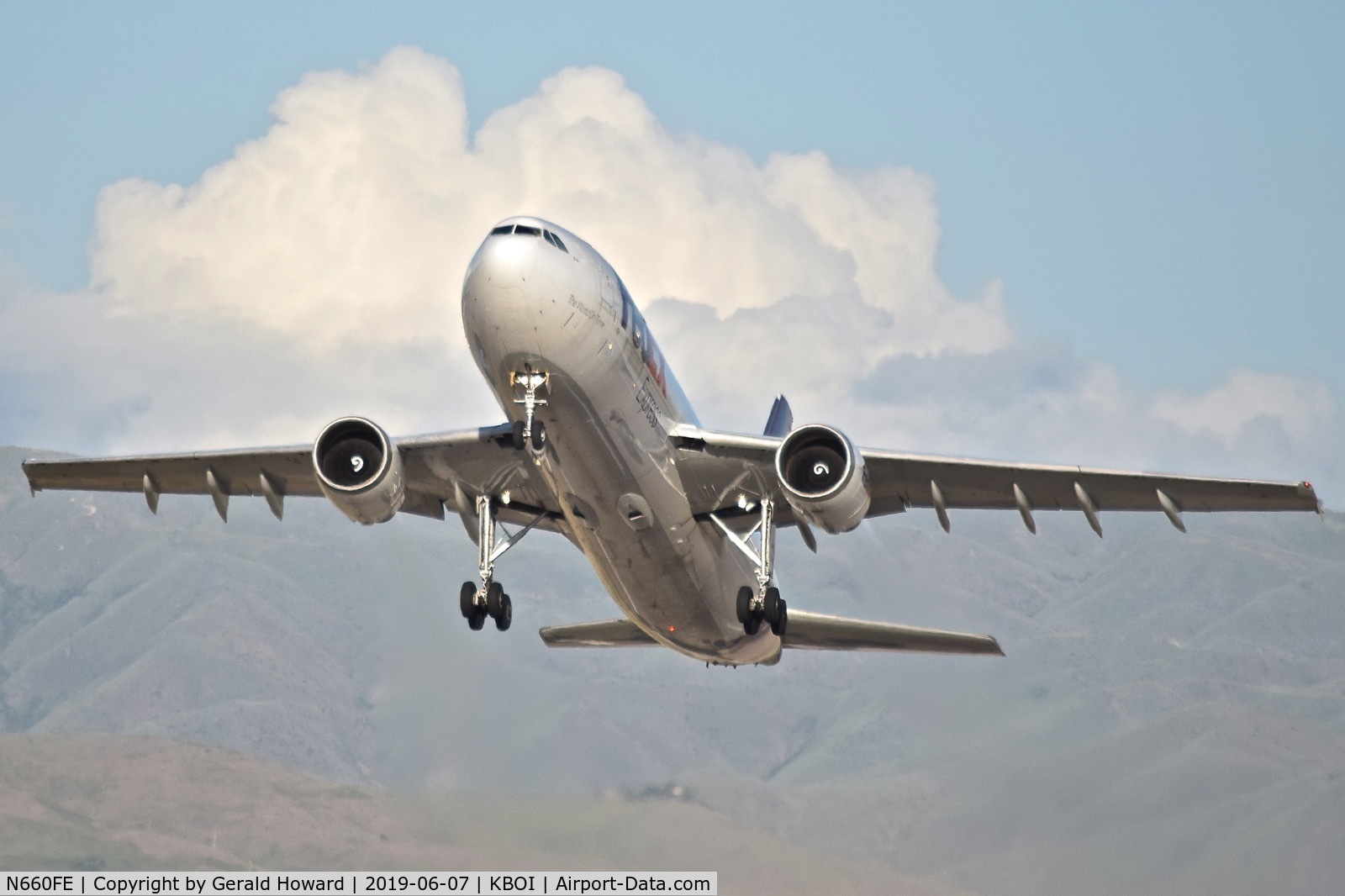 N660FE, 1995 Airbus A300F4-605R C/N 759, Take off from RWY 28L.