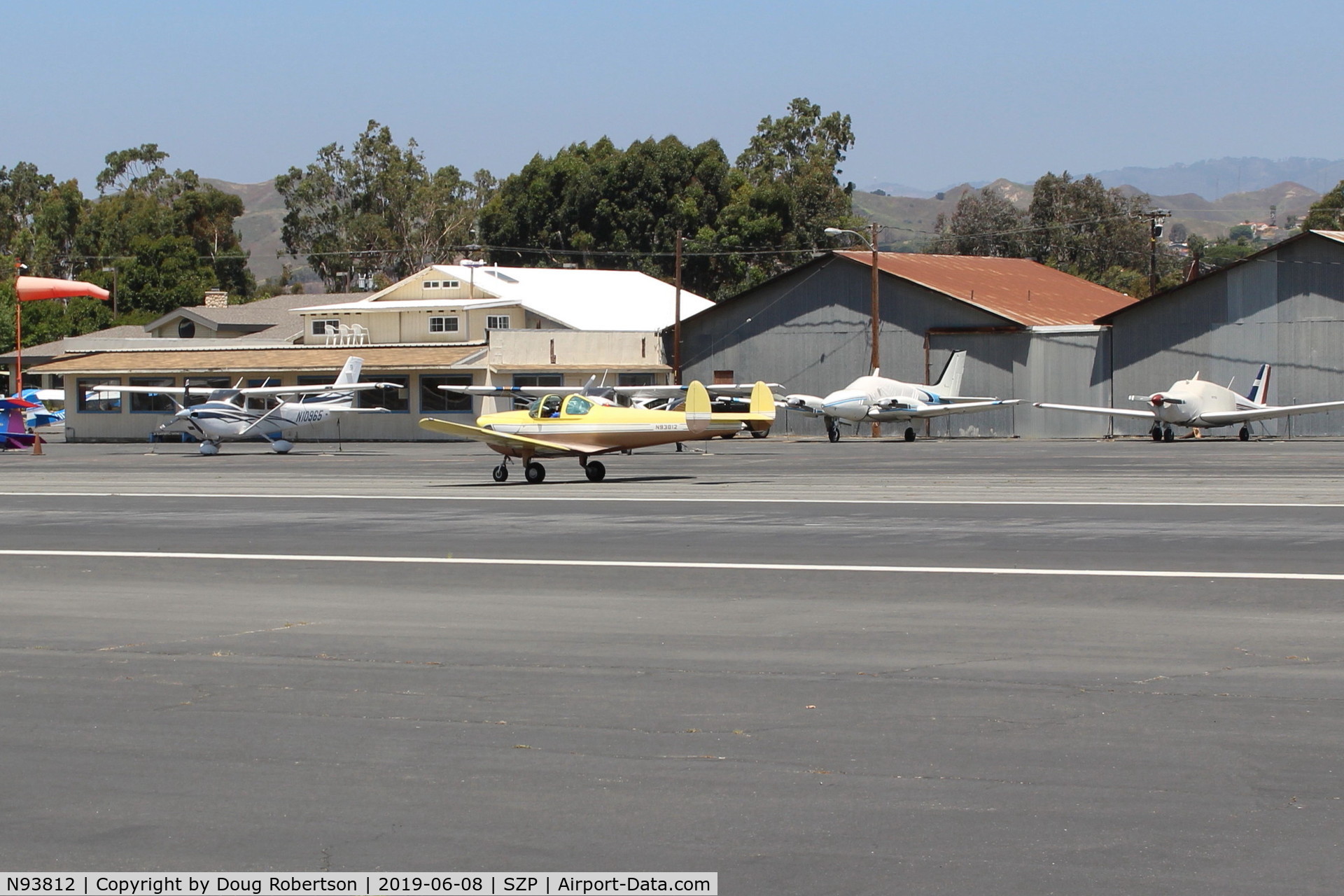 N93812, 1946 Erco 415C Ercoupe C/N 1135, 1946 ERCO ERCOUPE 415C, Continental A&C75 75 Hp upgrade, landing roll Rwy 22