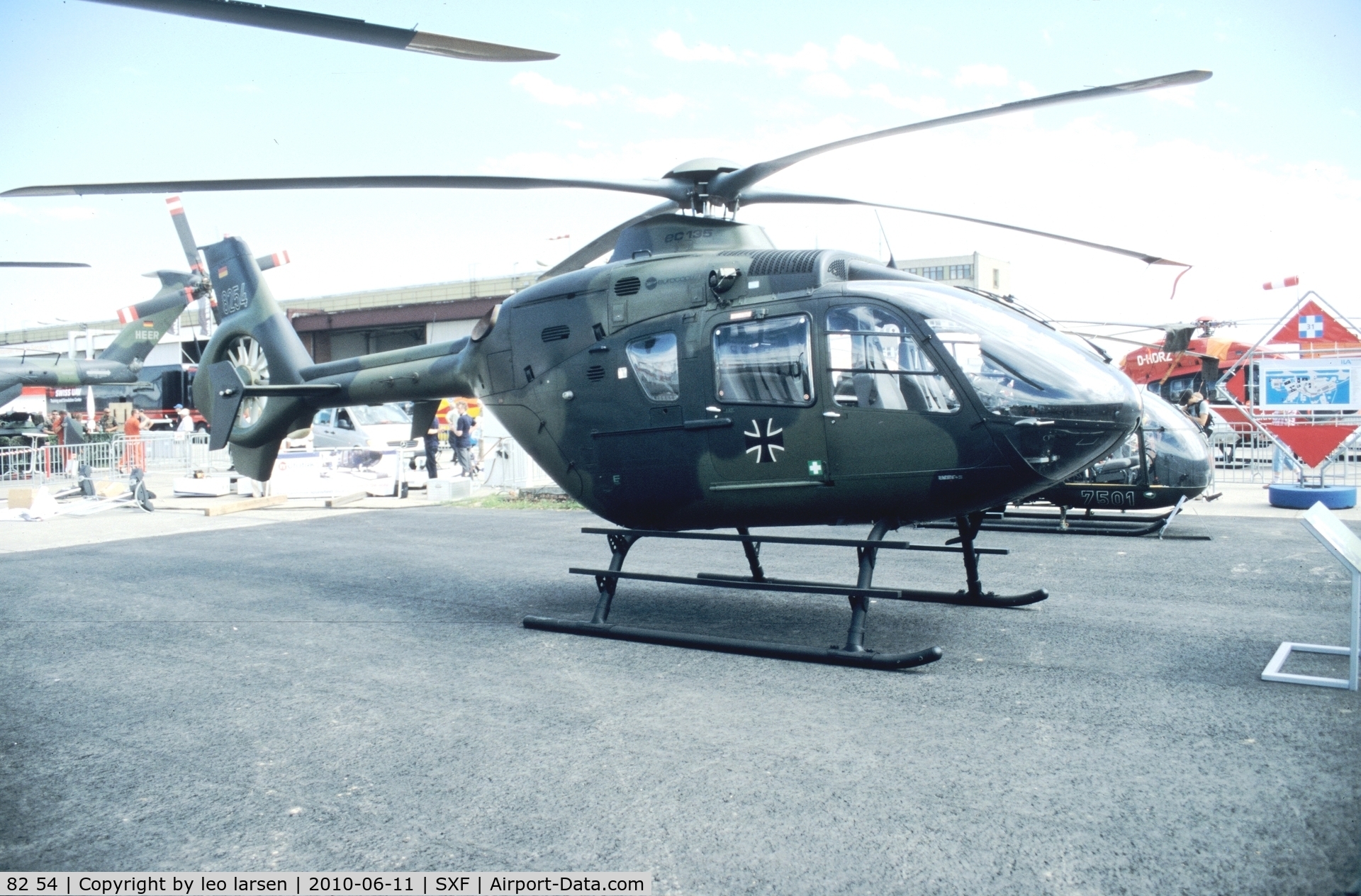 82 54, 1995 Eurocopter EC-135T-1 C/N 0099, Berlin Air Show 11.6.2010
