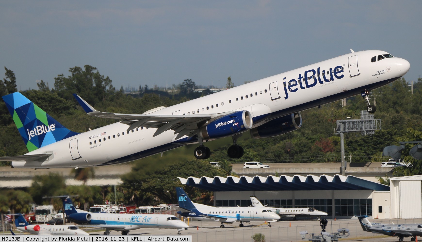 N913JB, 2013 Airbus A321-231 C/N 5909, FLL spotting