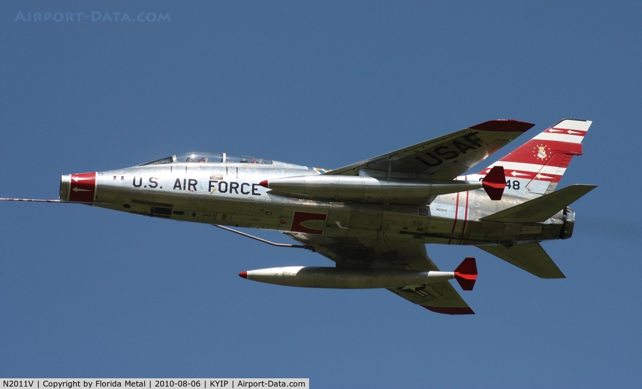 N2011V, 1958 North American F-100F Super Sabre C/N 243-224, Thunder Over Michigan 2010