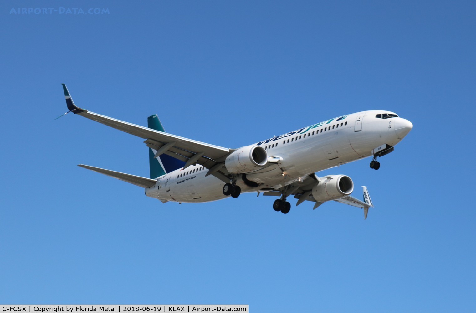 C-FCSX, 2014 Boeing 737-8CT C/N 60126, LAX spotting